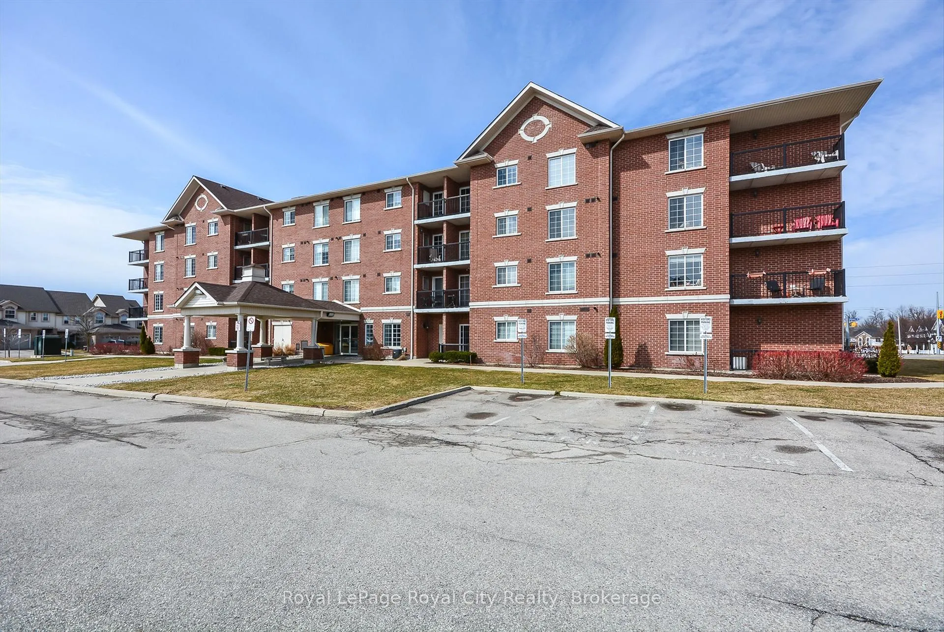 Front of Unit 306, 415 Grange Road