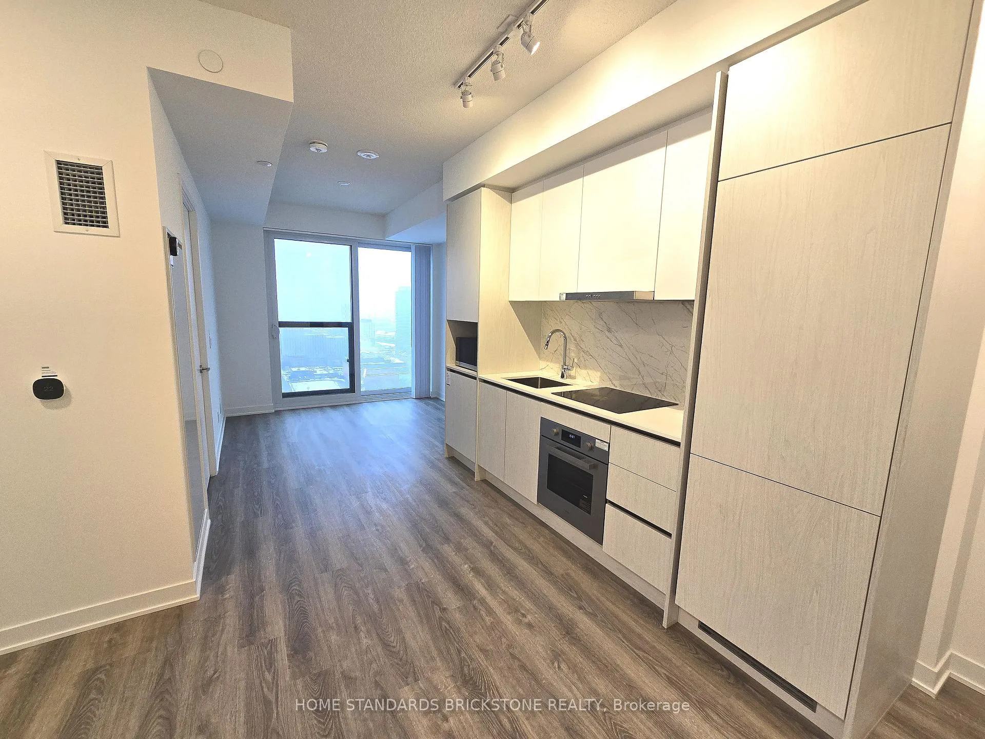 Photo 13 of Unit 3105, 180 Front Street E, Toronto, Moss Park — HOMEH
