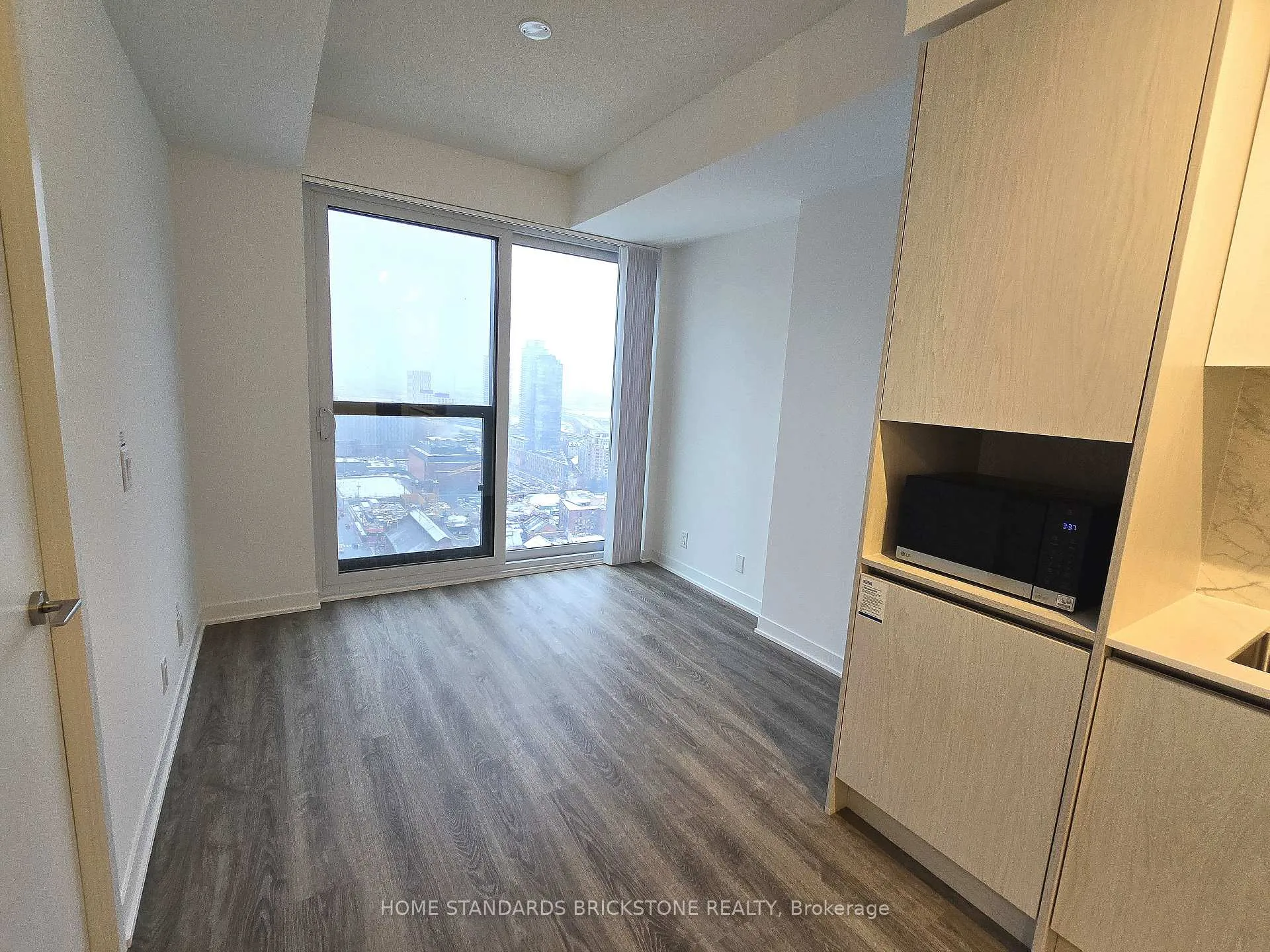 Photo 16 of Unit 3105, 180 Front Street E, Toronto, Moss Park — HOMEH