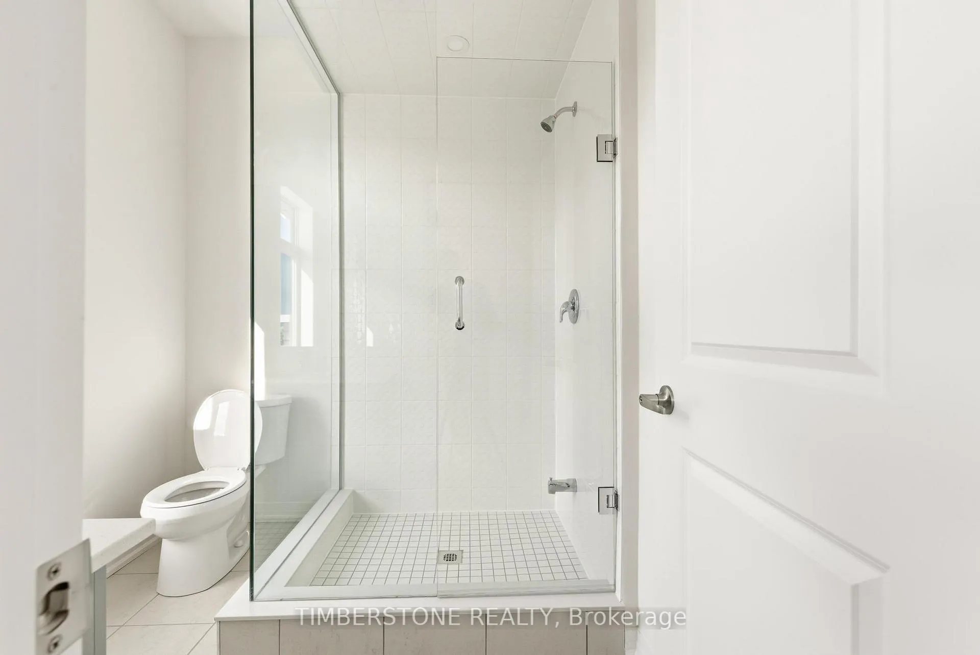 Photo 14 of 80 Blue Pond Drive, Brampton, Northwest Brampton — HOMEH