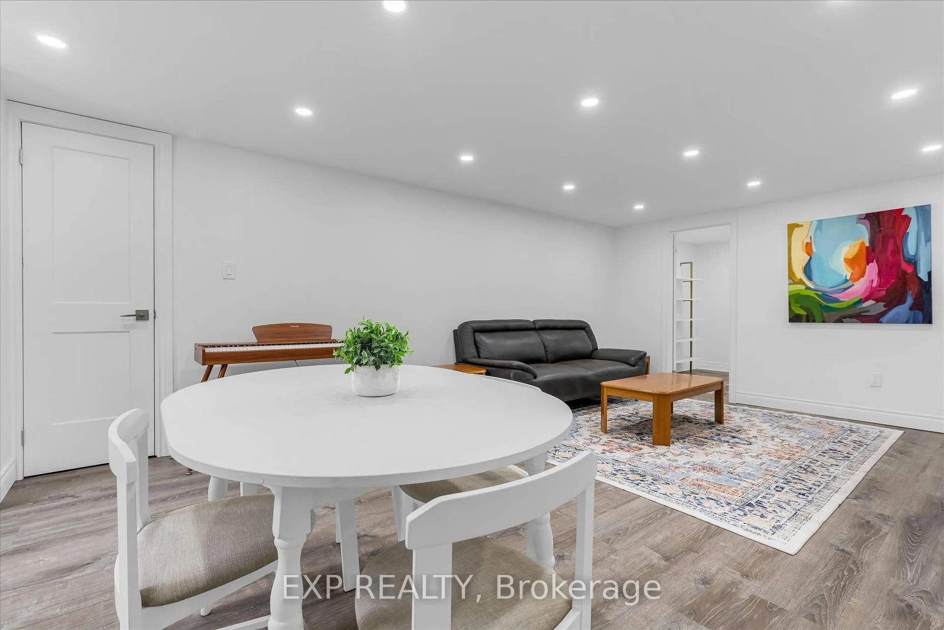 Photo 5 of Unit Bsmt, 86 Dana Drive, Hamilton, Balfour — HOMEH