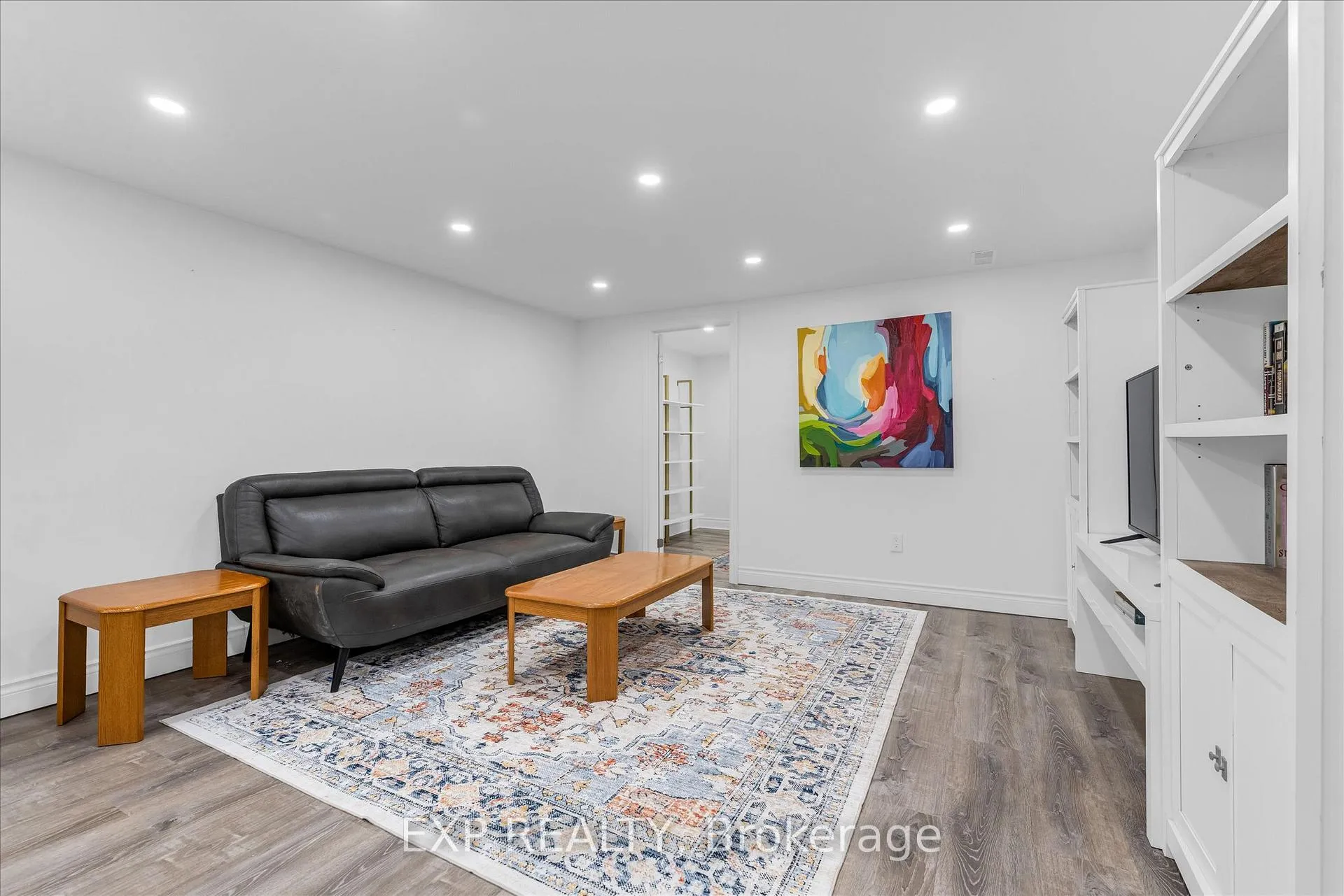 Photo 9 of Unit Bsmt, 86 Dana Drive, Hamilton, Balfour — HOMEH
