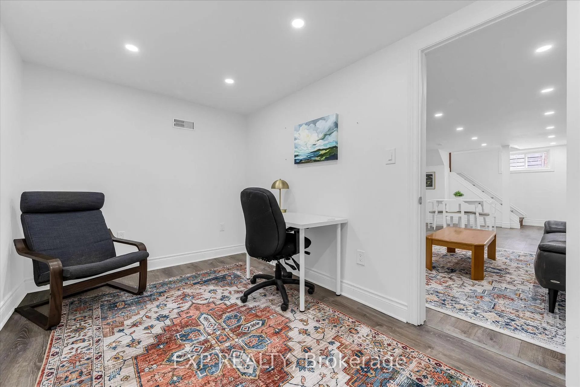 Photo 13 of Unit Bsmt, 86 Dana Drive, Hamilton, Balfour — HOMEH