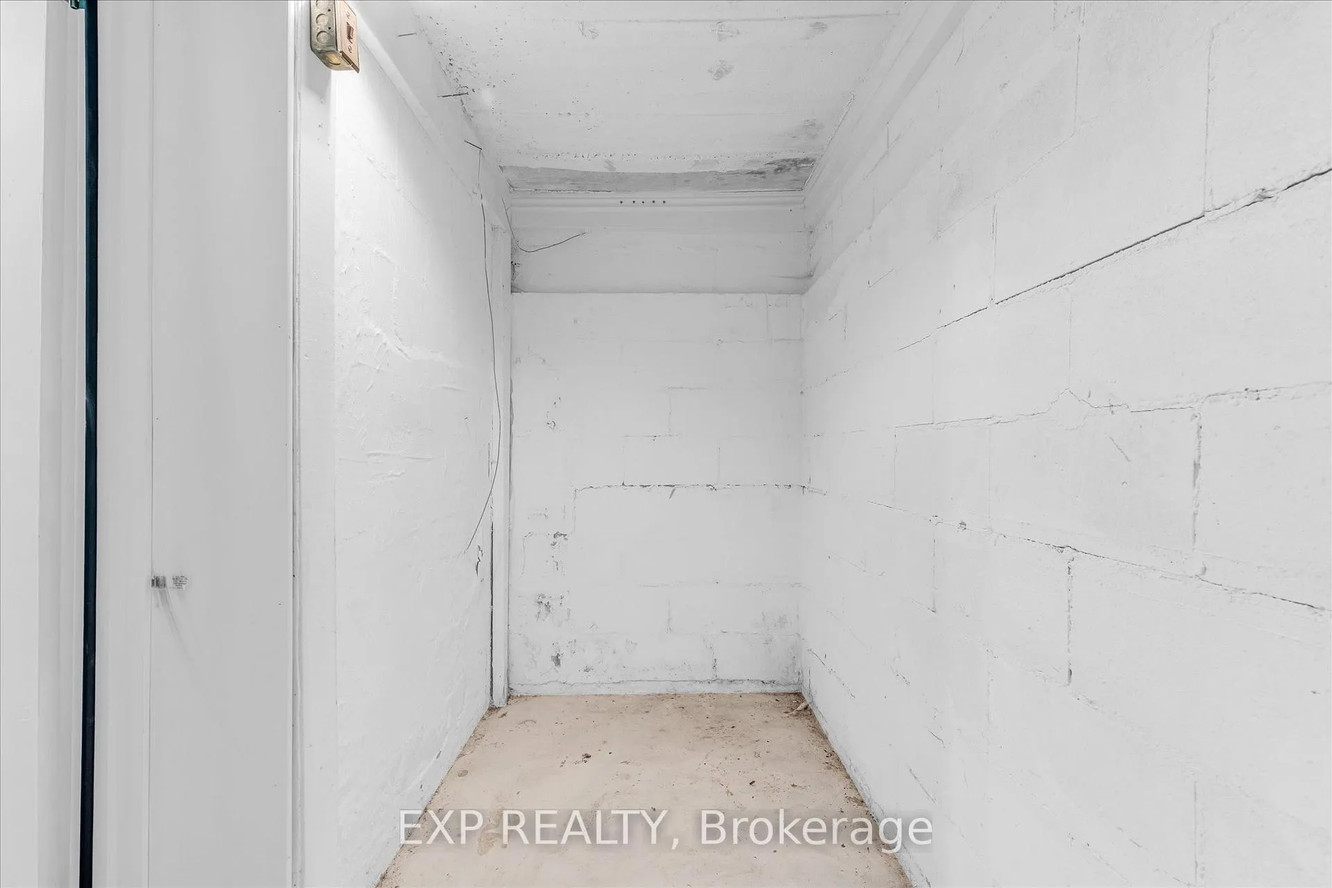 Photo 21 of Unit Bsmt, 86 Dana Drive, Hamilton, Balfour — HOMEH
