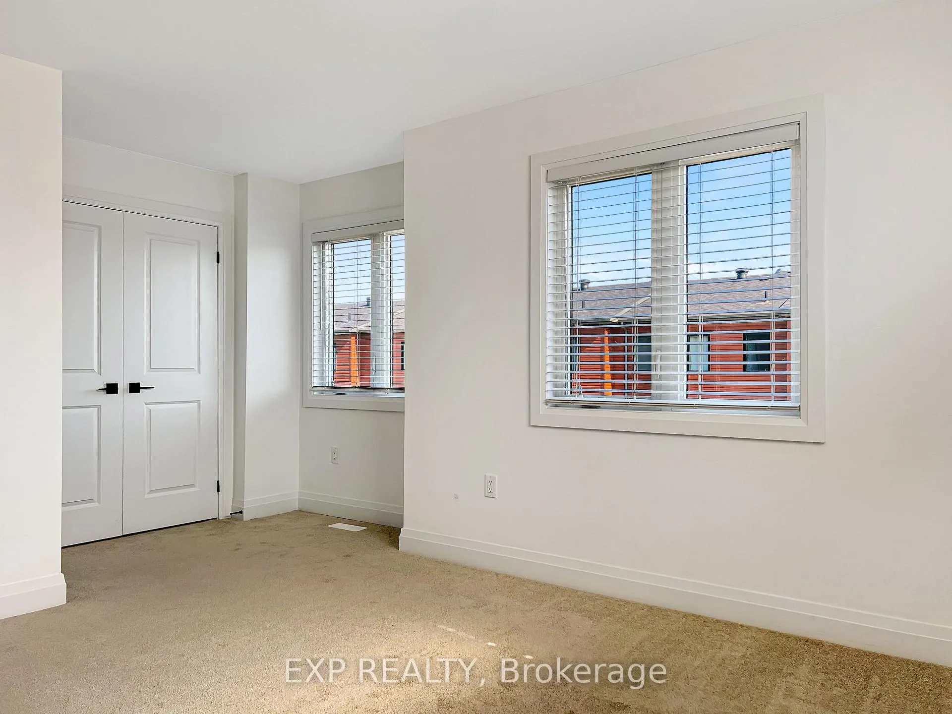 Photo 17 of 2 Haven Lane, Barrie, Painswick South — HOMEH