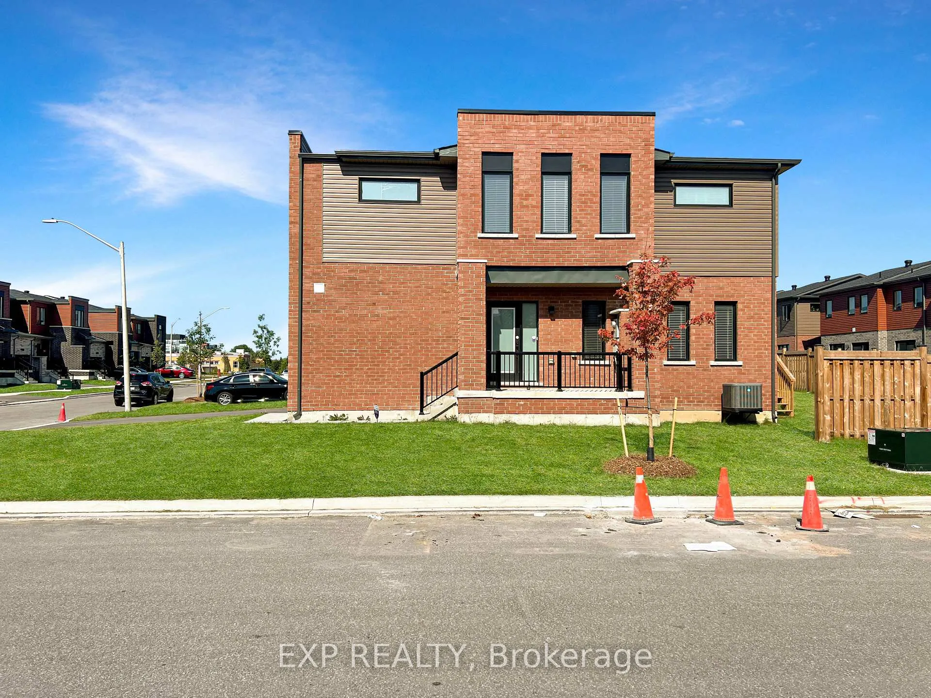 Photo 34 of 2 Haven Lane, Barrie, Painswick South — HOMEH