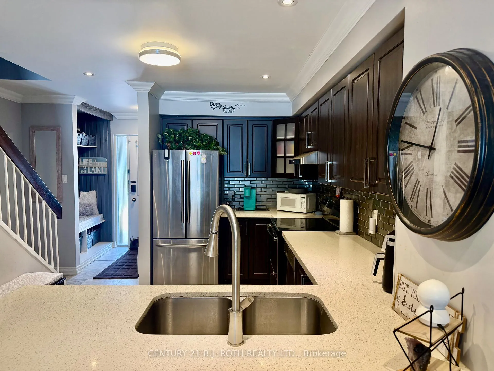 Photo 6 of Unit 6, 70 Laguna Parkway, Ramara, Brechin — HOMEH