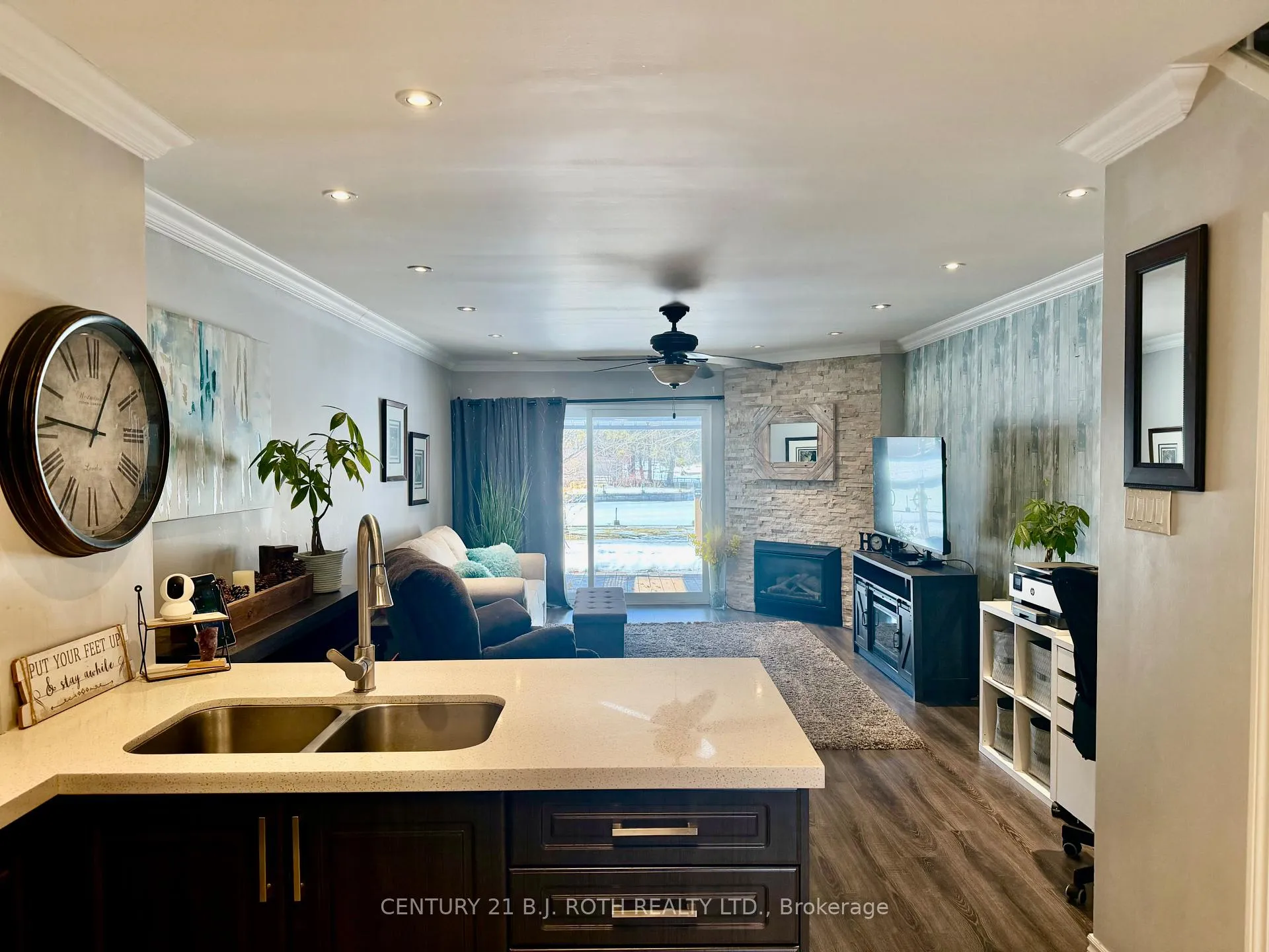 Photo 7 of Unit 6, 70 Laguna Parkway, Ramara, Brechin — HOMEH