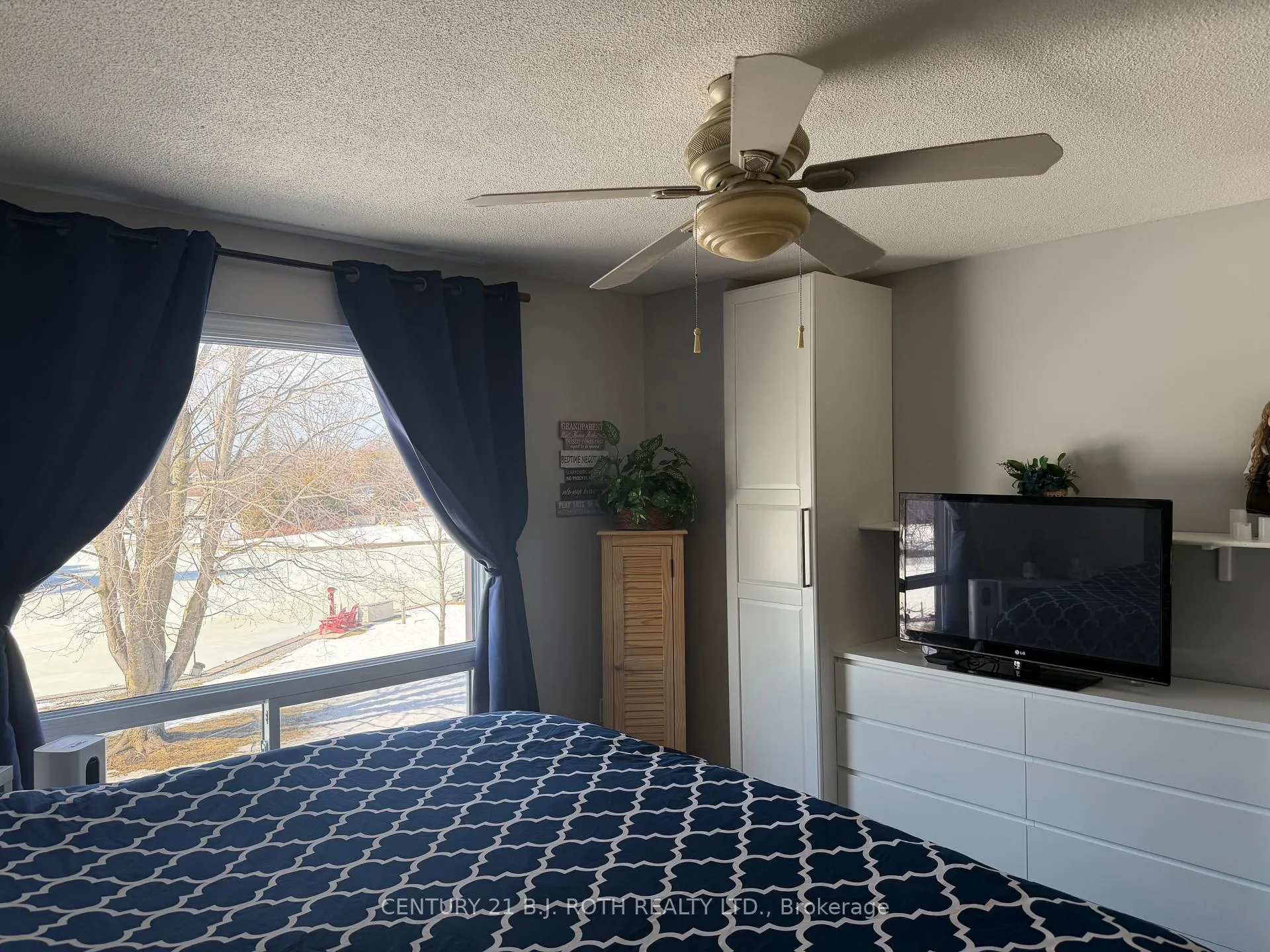 Photo 14 of Unit 6, 70 Laguna Parkway, Ramara, Brechin — HOMEH
