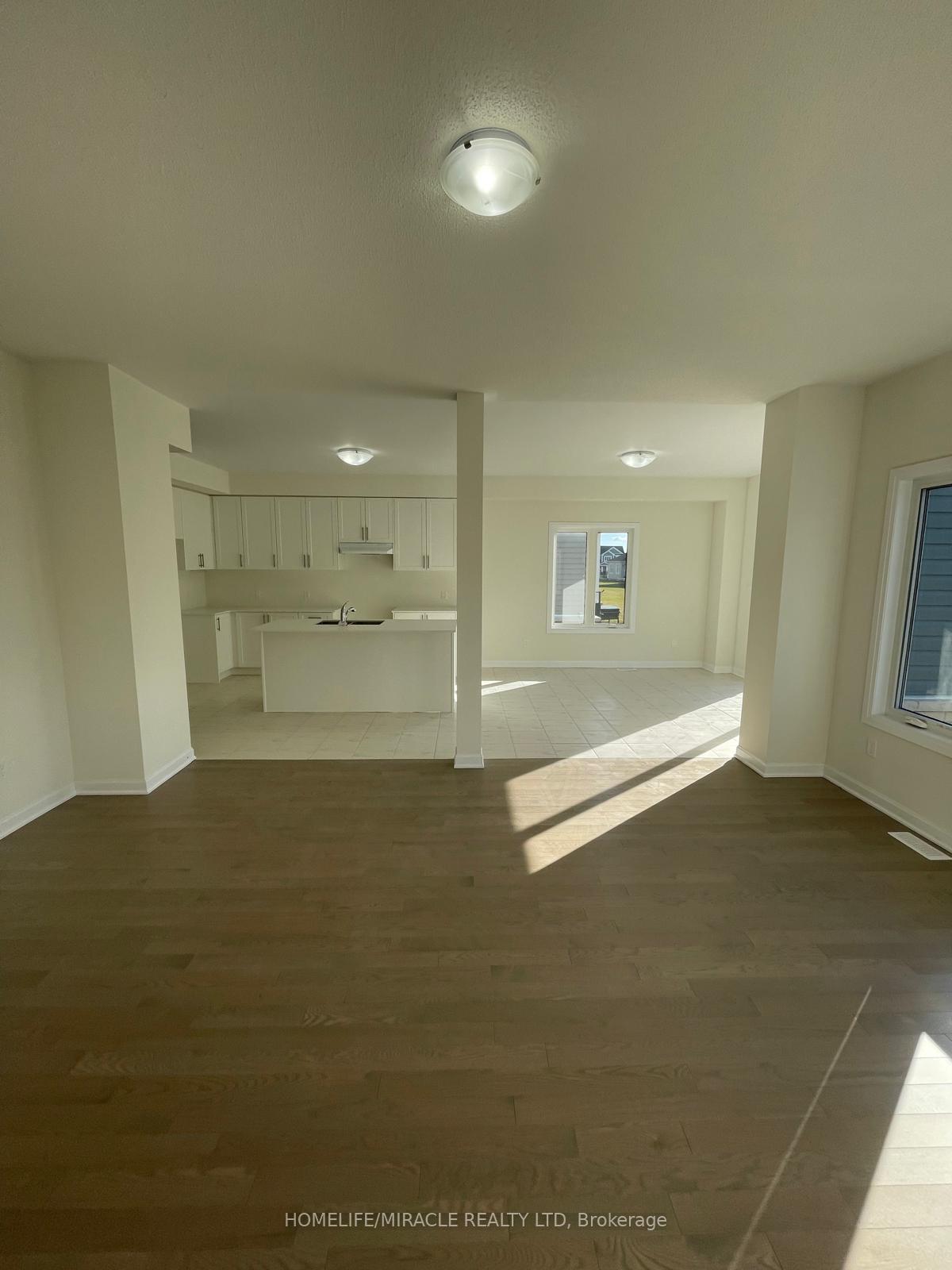 Photo 10 of 91 Oakmont Drive, Loyalist, Bath — HOMEH