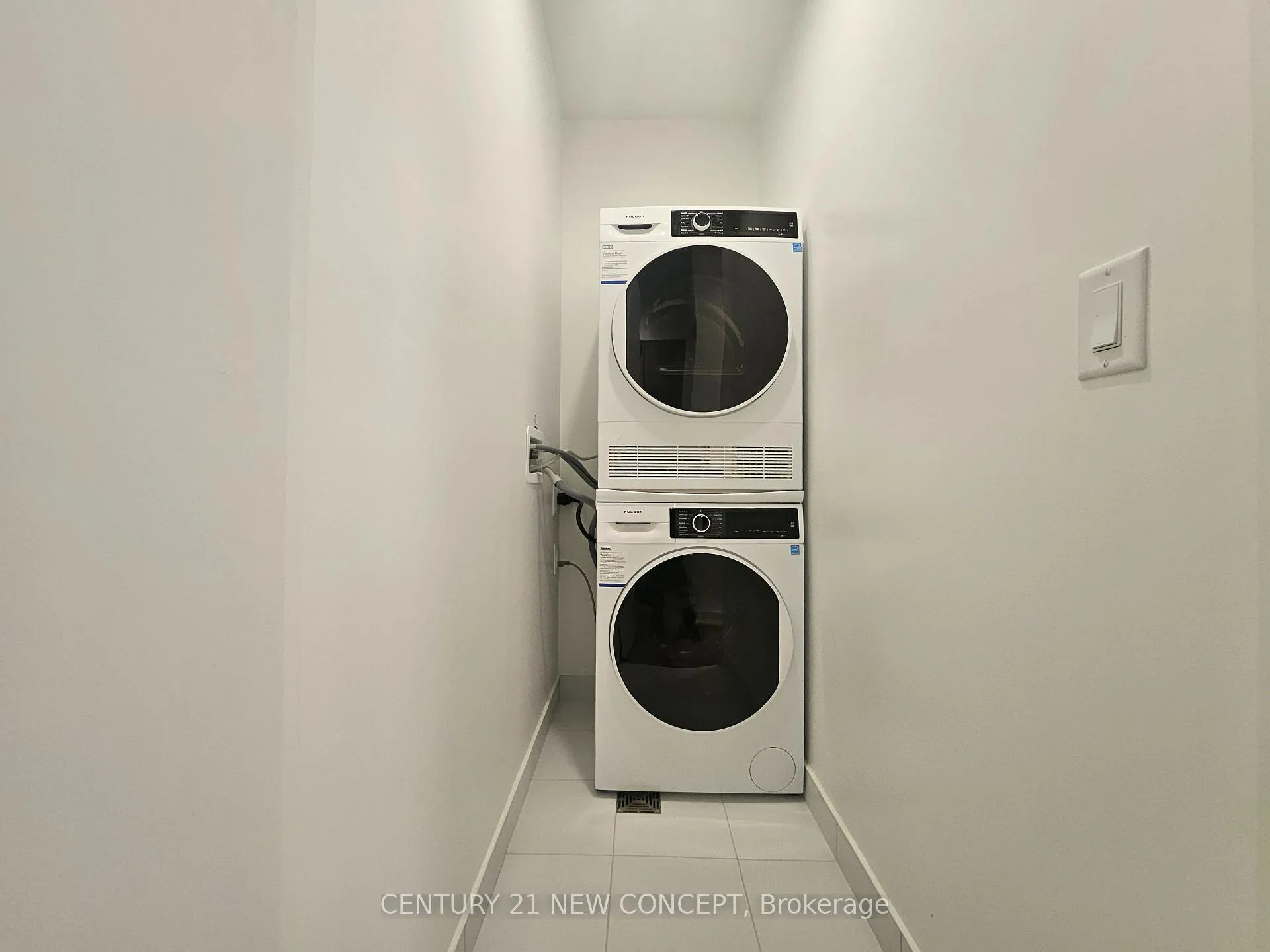 Photo 9 of Unit 3108, 180 Front Street E, Toronto, Moss Park — HOMEH
