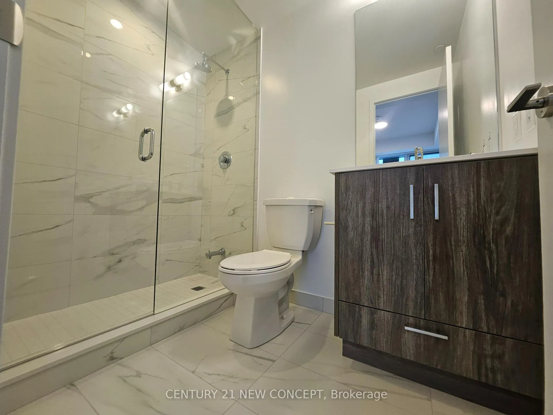 Photo 12 of Unit 3108, 180 Front Street E, Toronto, Moss Park — HOMEH