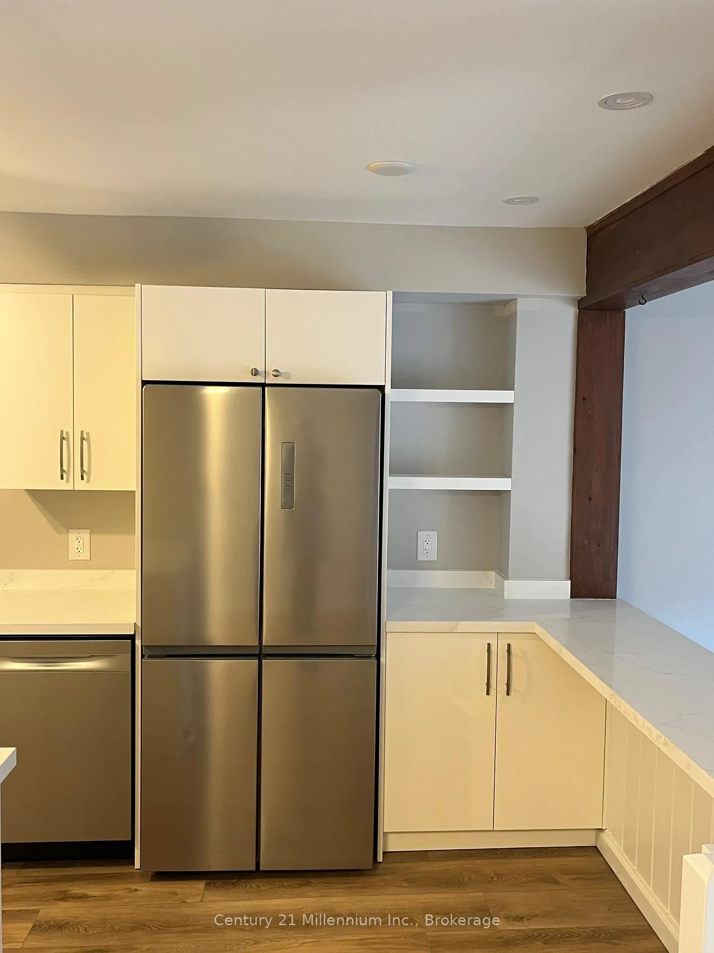 Photo 9 of 601 Tenth Street, Collingwood — HOMEH