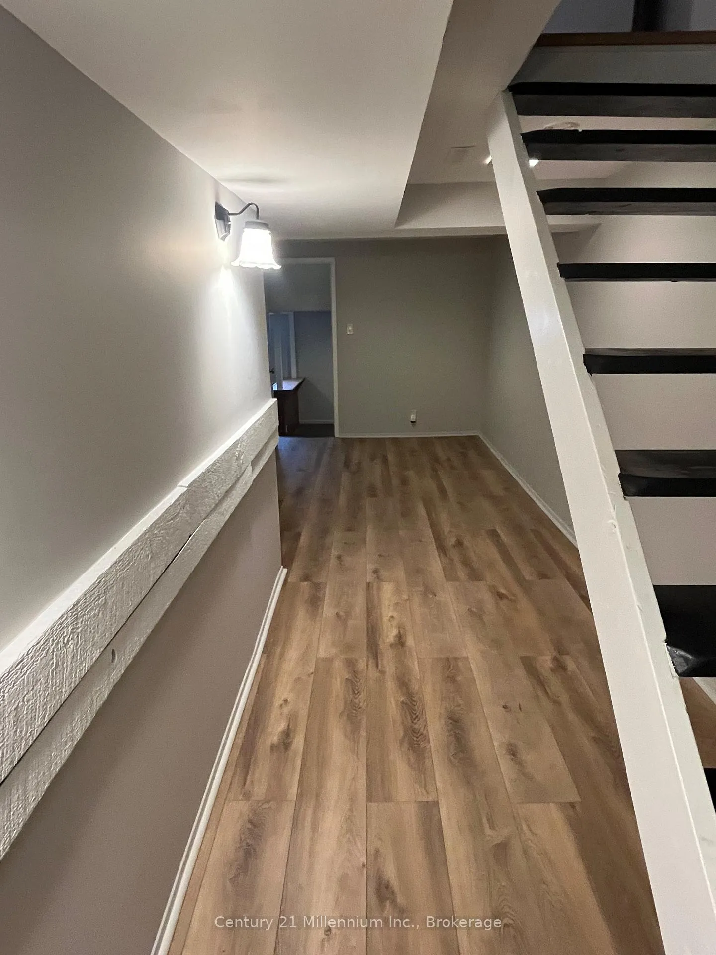 Photo 21 of 601 Tenth Street, Collingwood — HOMEH