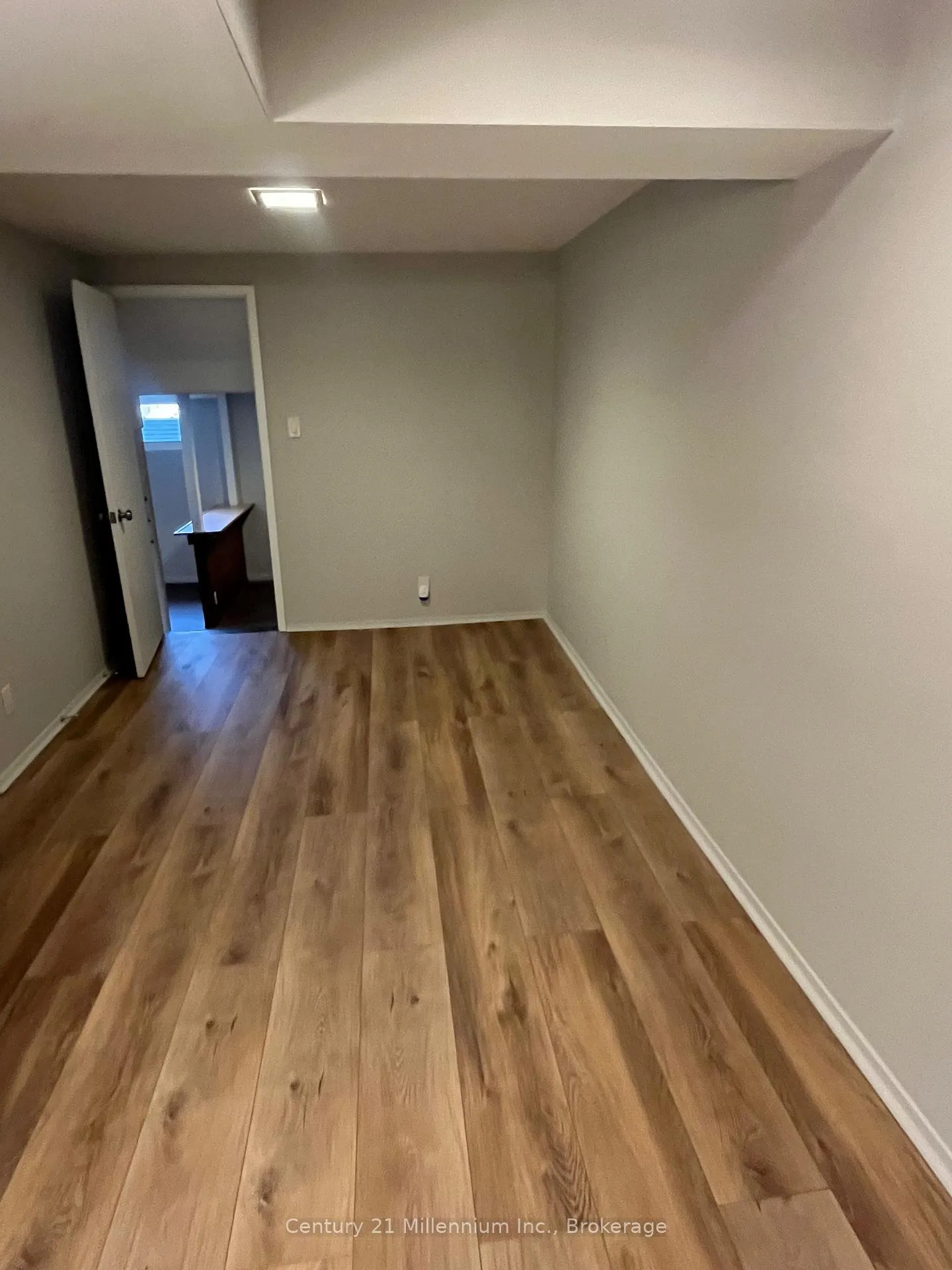 Photo 23 of 601 Tenth Street, Collingwood — HOMEH