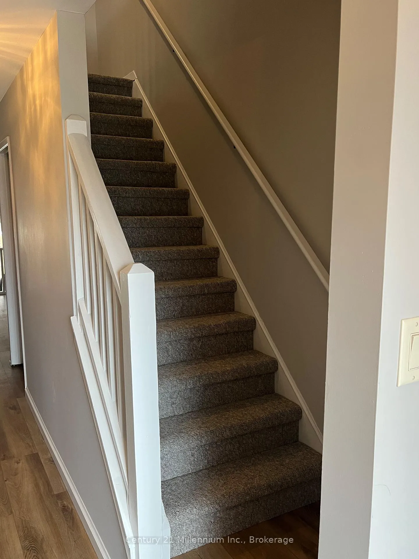 Photo 30 of 601 Tenth Street, Collingwood — HOMEH