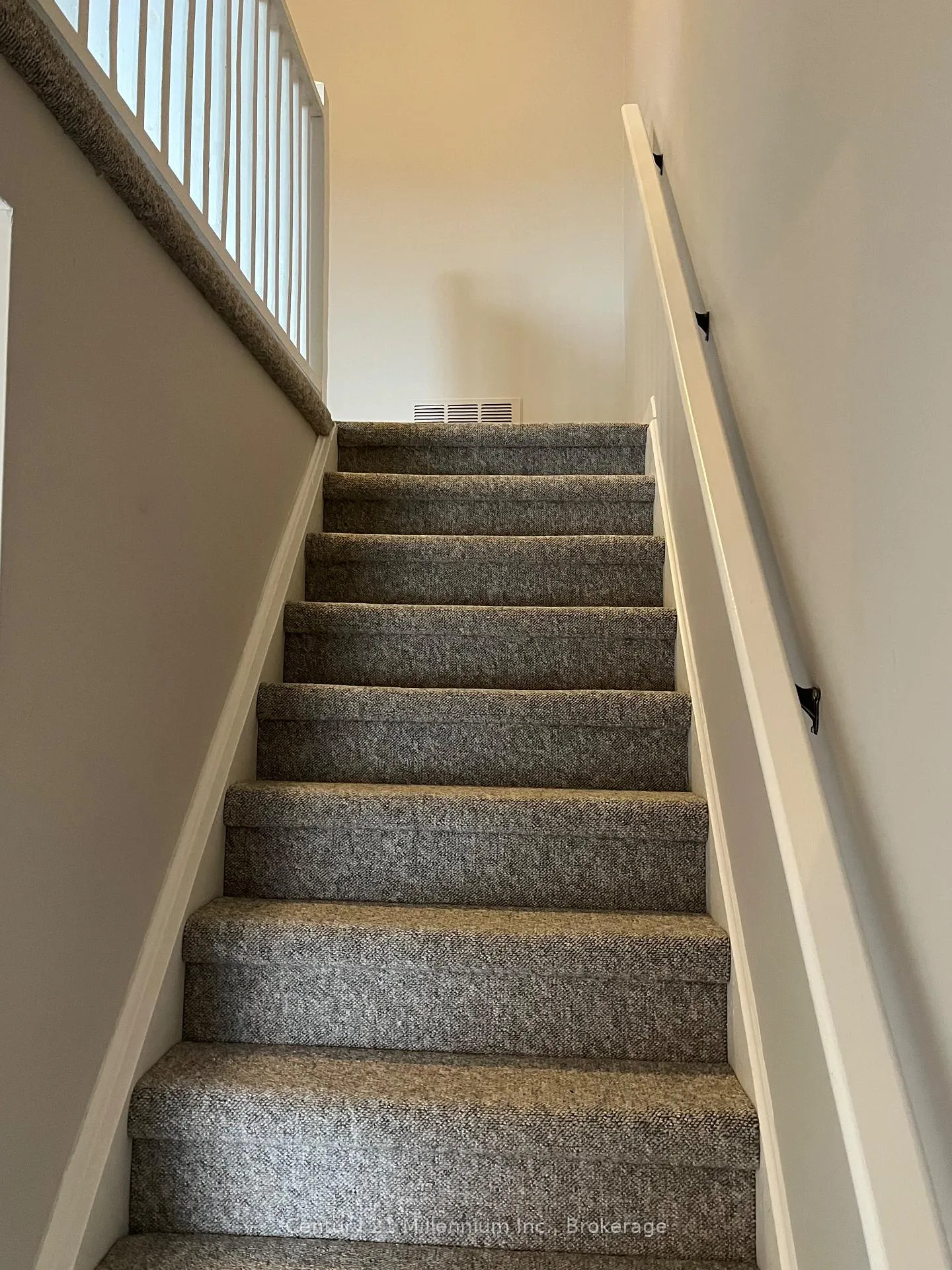 Photo 31 of 601 Tenth Street, Collingwood — HOMEH