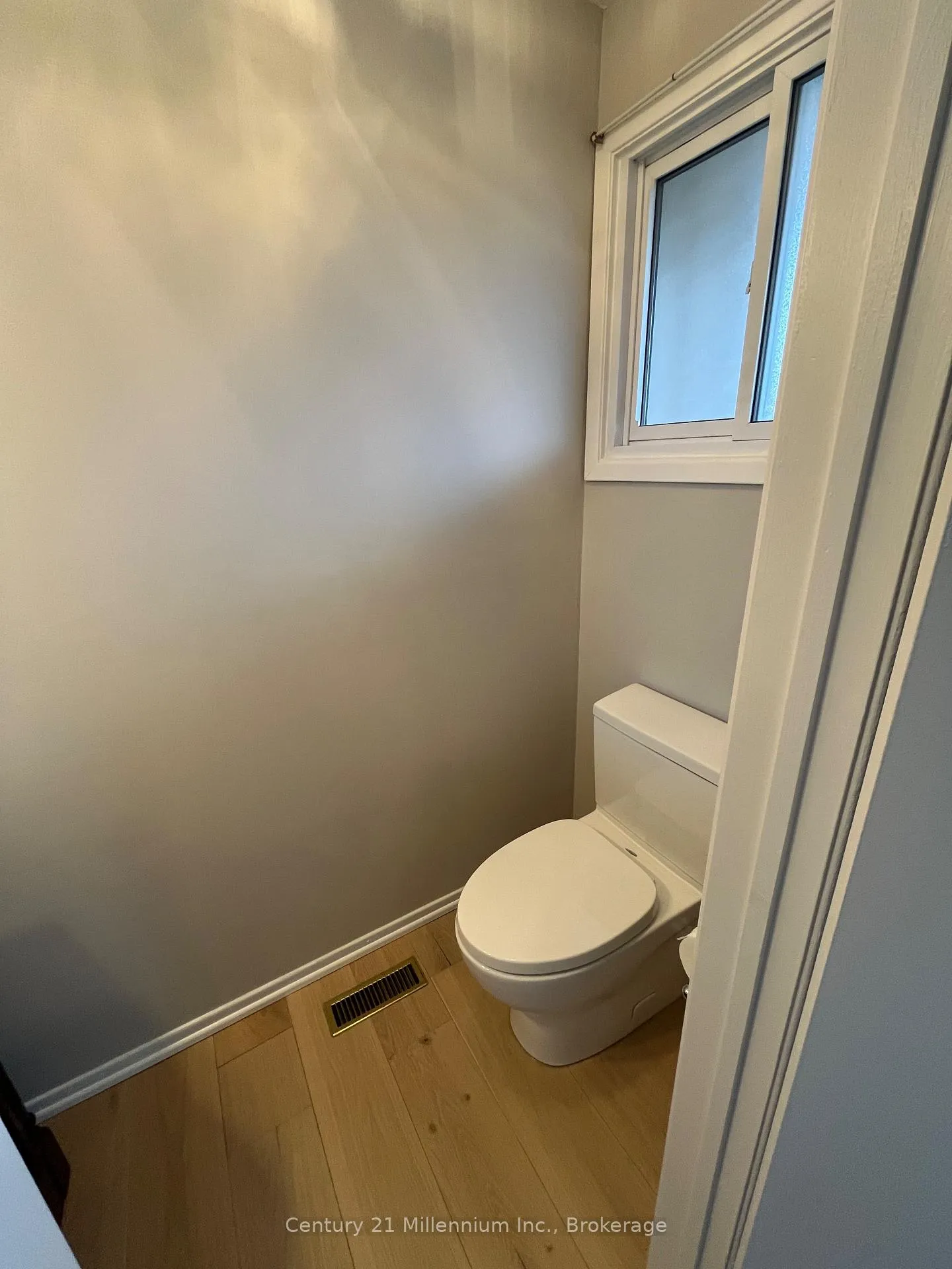 Photo 35 of 601 Tenth Street, Collingwood — HOMEH
