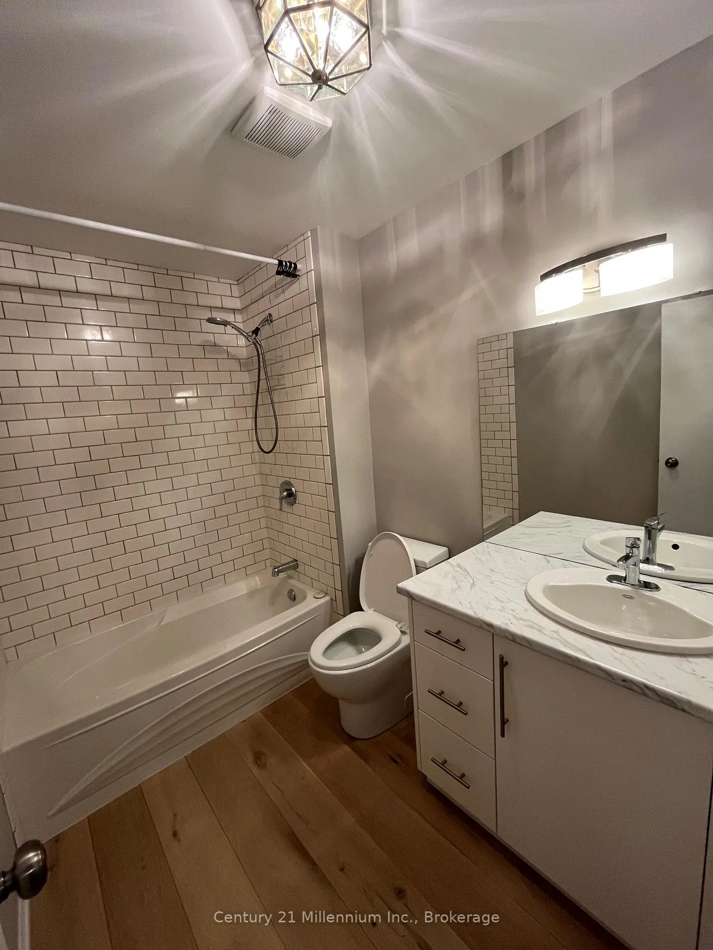 Photo 40 of 601 Tenth Street, Collingwood — HOMEH