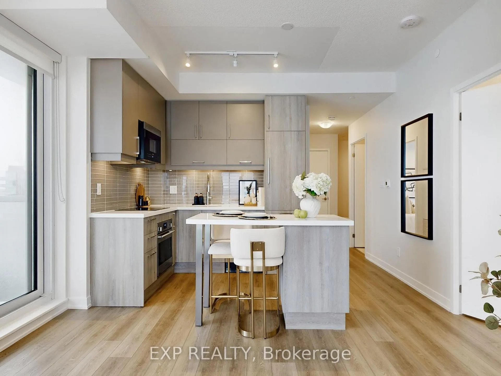 Photo 8 of Unit 1411, 292 Verdale Crossing, Markham, Unionville — HOMEH