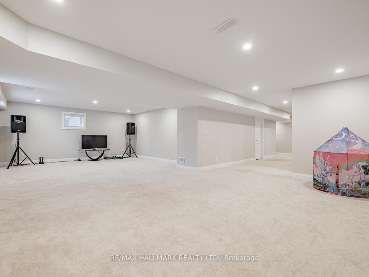 Photo 26 of 1538 Farrow Crescent, Innisfil, Rural Innisfil — HOMEH