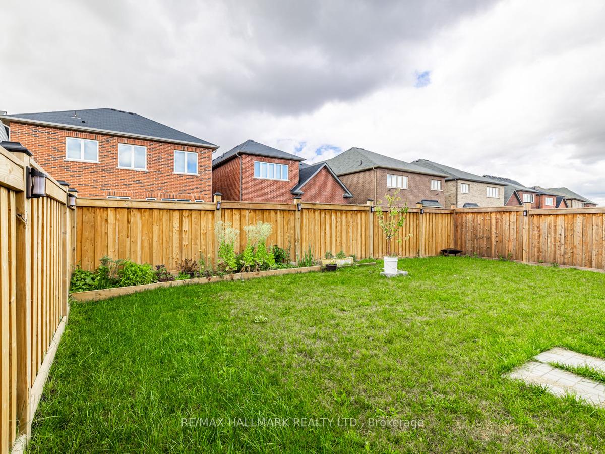 Photo 32 of 1538 Farrow Crescent, Innisfil, Rural Innisfil — HOMEH