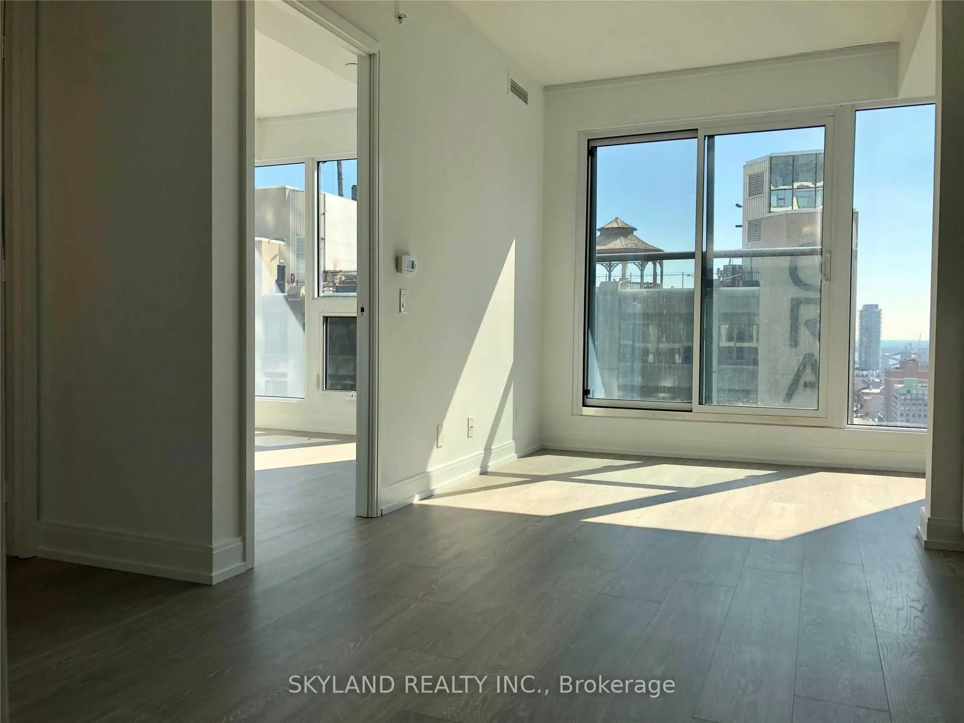 Photo 4 of Unit 2108, 181 Dundas Street E, Toronto, Church-Yonge Corridor — HOMEH