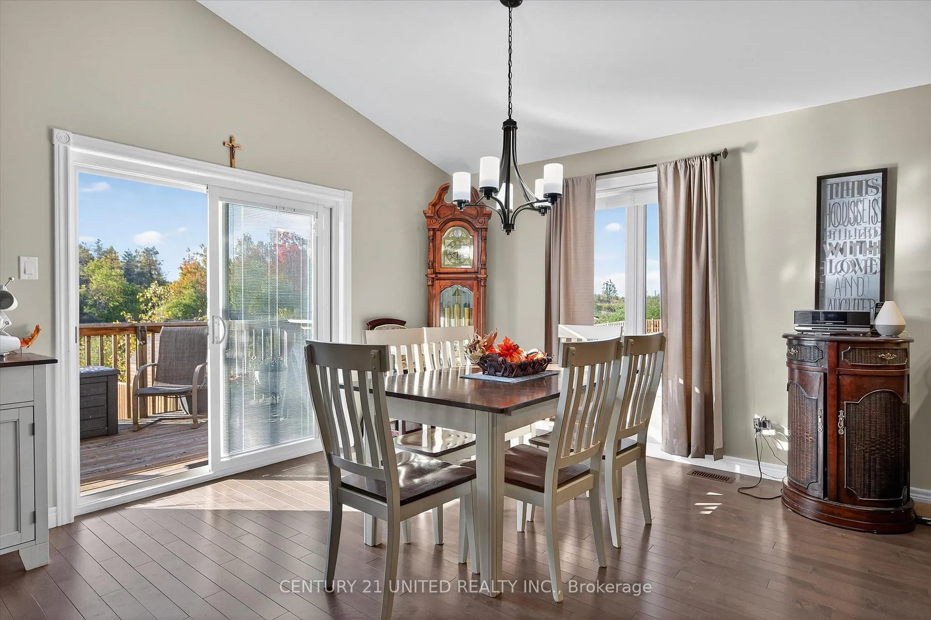 Photo 10 of 13 Millpond Lane, Asphodel-Norwood, Norwood — HOMEH