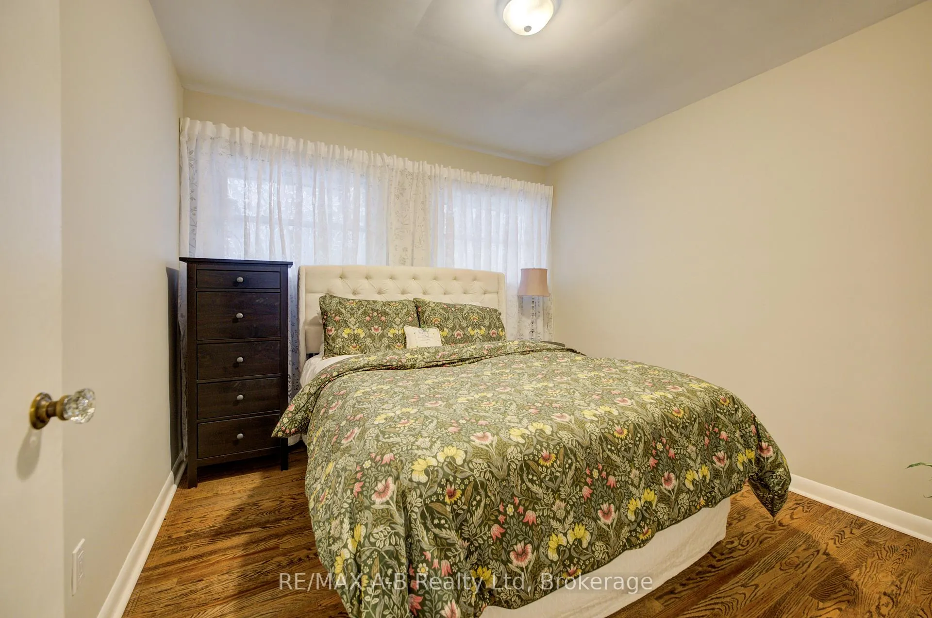 Photo 13 of 30 Arthur Street, Stratford — HOMEH