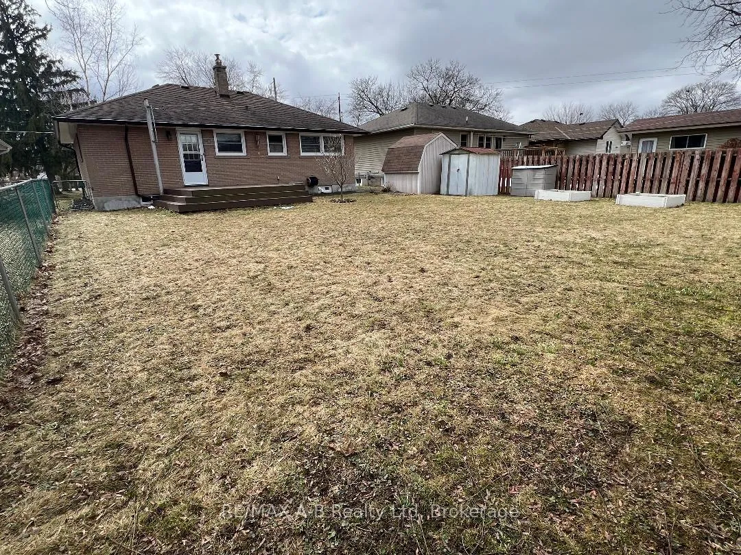 Photo 33 of 30 Arthur Street, Stratford — HOMEH