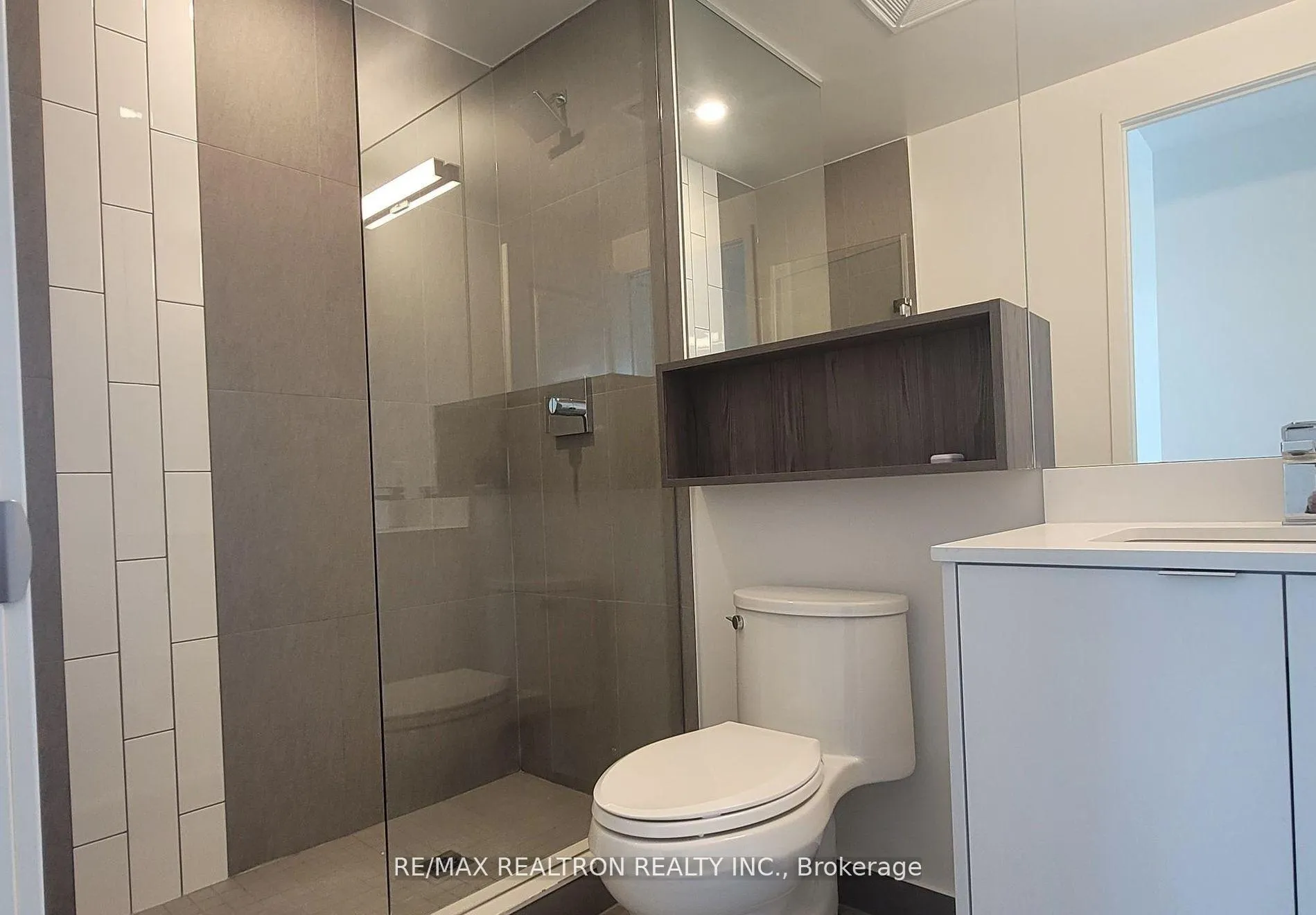 Photo 5 of Unit 2001, 100 Dalhousie Street, Toronto, Church-Yonge Corridor — HOMEH