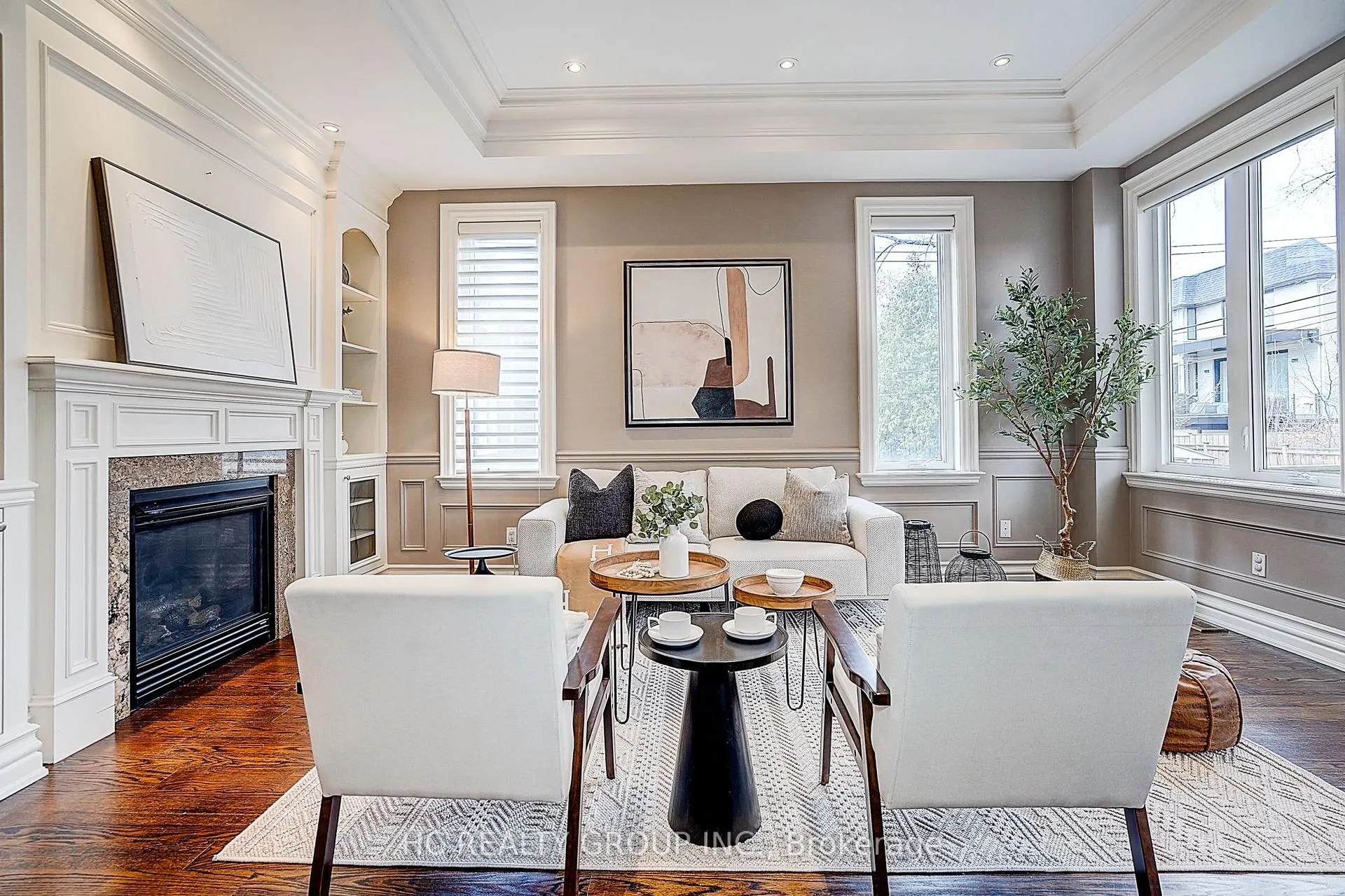 Photo 12 of 546 Melrose Avenue, Toronto, Bedford Park-Nortown — HOMEH