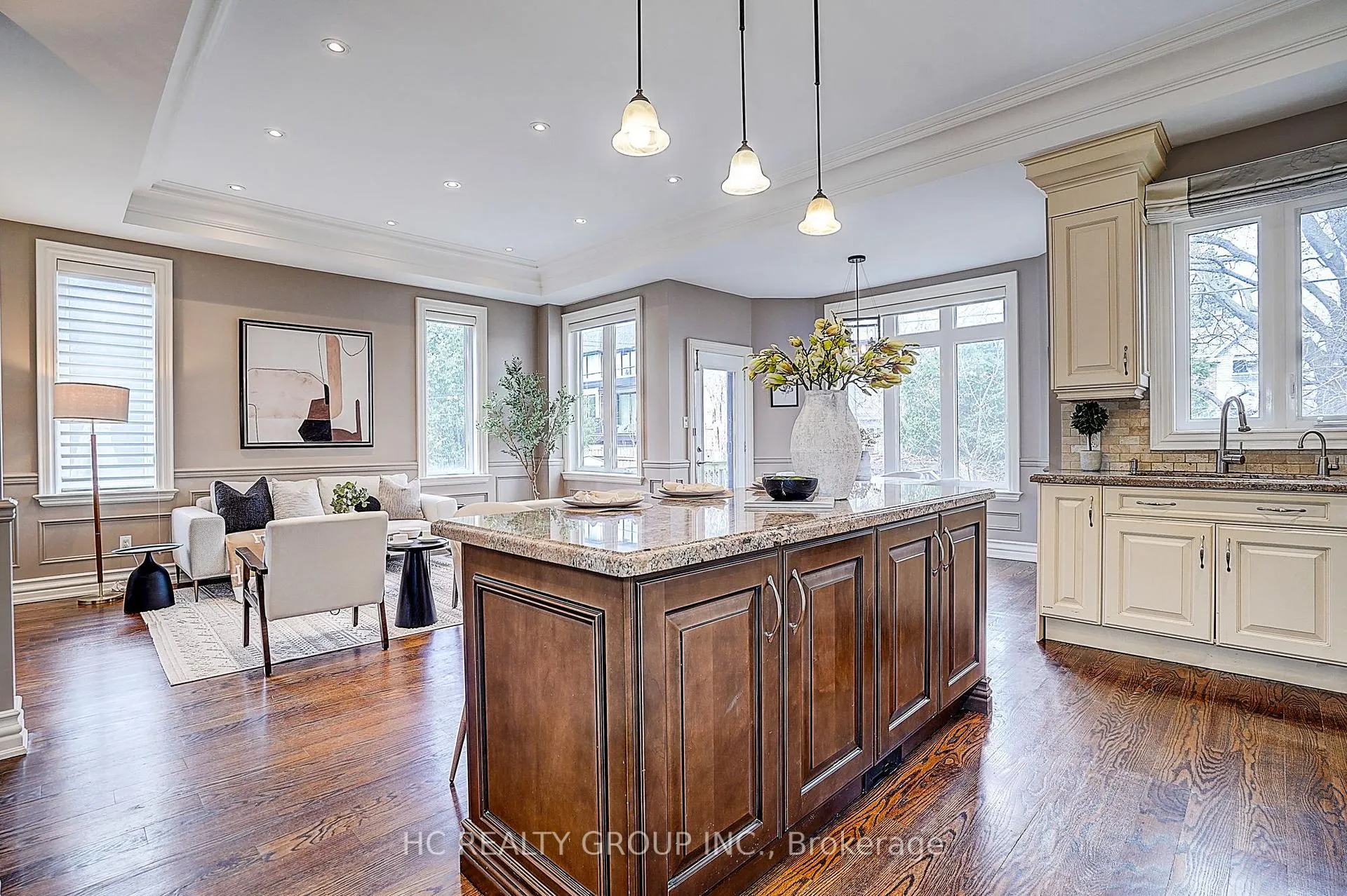 Photo 19 of 546 Melrose Avenue, Toronto, Bedford Park-Nortown — HOMEH