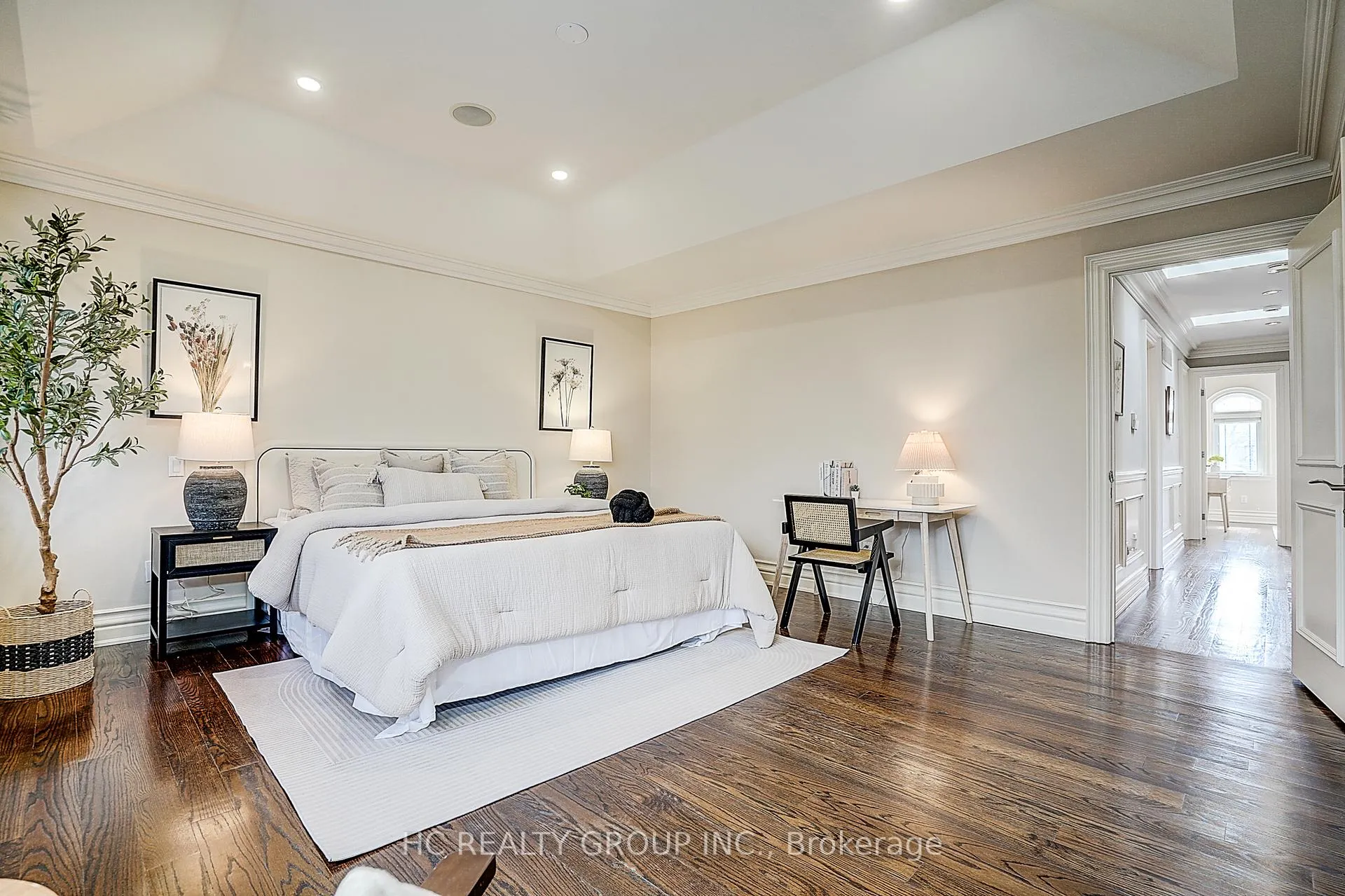 Photo 25 of 546 Melrose Avenue, Toronto, Bedford Park-Nortown — HOMEH