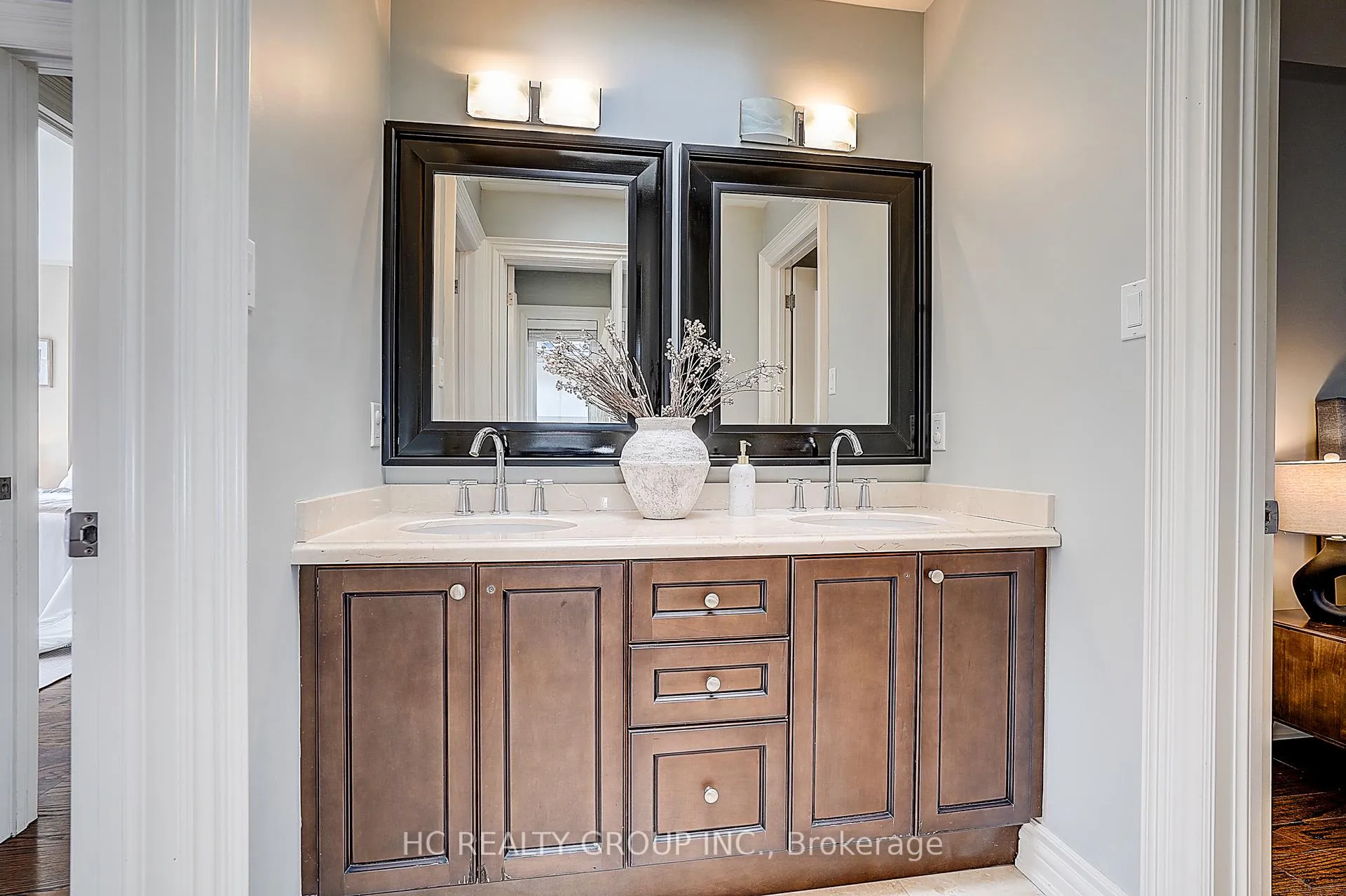 Photo 29 of 546 Melrose Avenue, Toronto, Bedford Park-Nortown — HOMEH