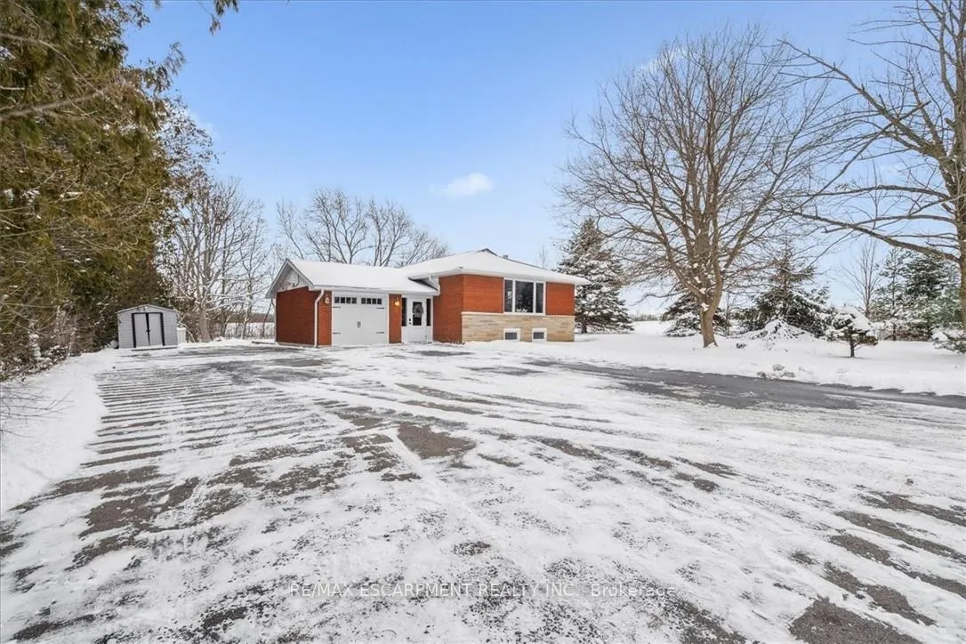 Photo 3 of 5295 Trinity Church Road, Hamilton, Rural Glanbrook — HOMEH