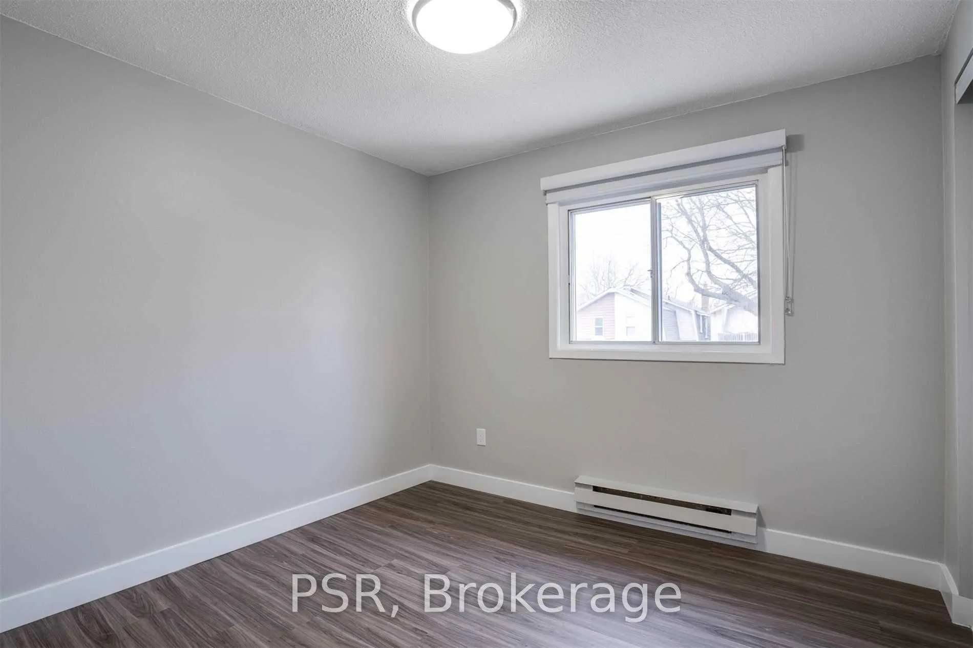 Photo 10 of Unit 17, 2 Blackthorn Avenue, Toronto, Weston-Pellam Park — HOMEH