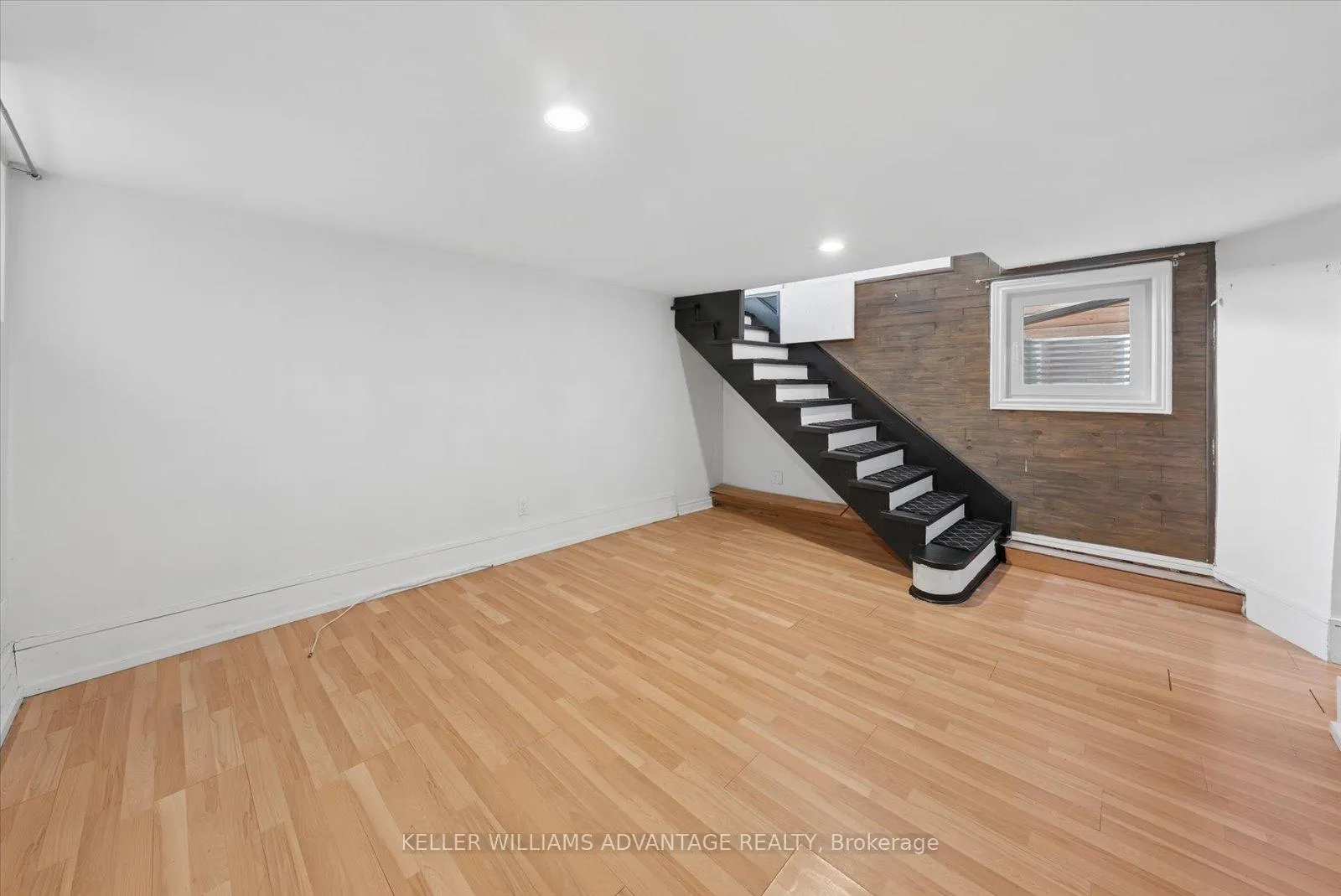 Photo 8 of Unit Lower, 328 Cedarvale Avenue, Toronto, Woodbine-Lumsden — HOMEH