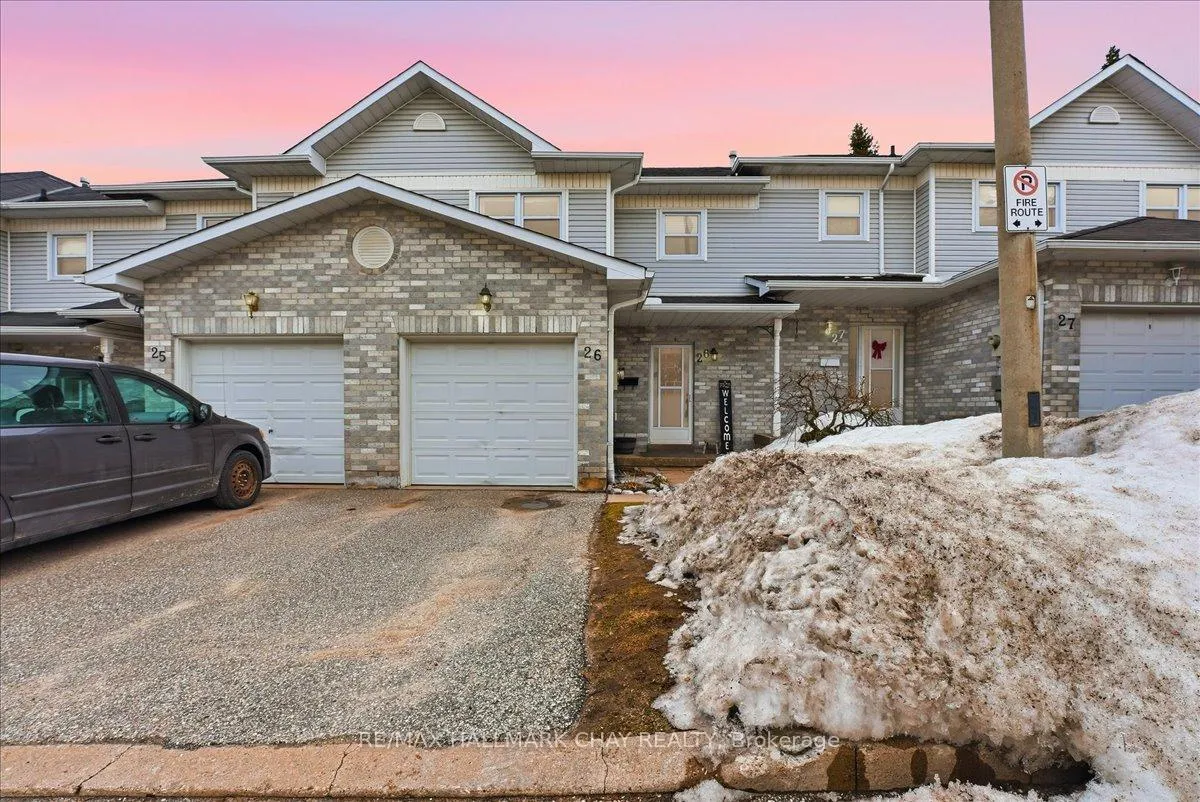 Photo 1 of Unit 26, 120 D'ambrosio Drive, Barrie, Painswick North — HOMEH