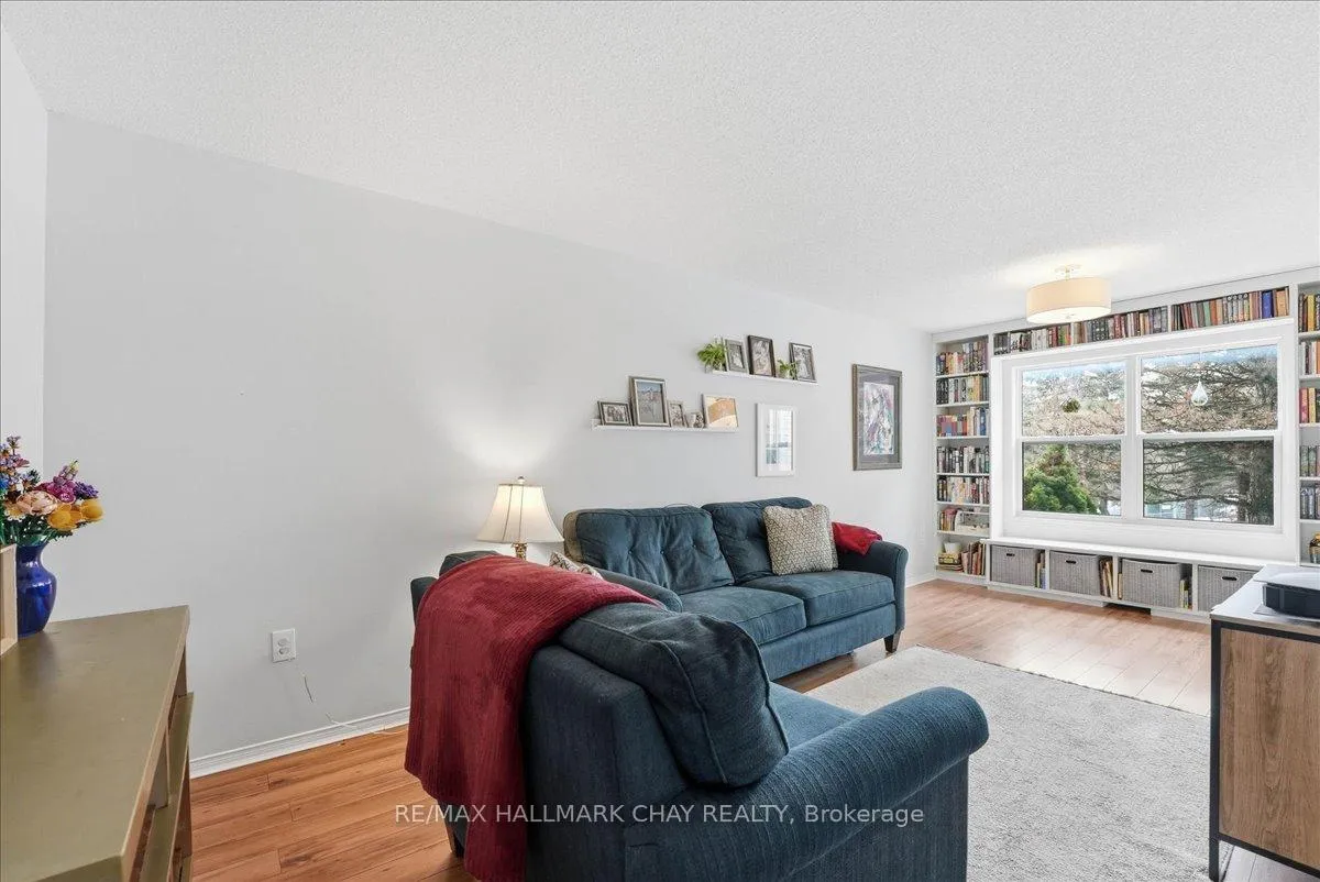 Photo 5 of Unit 26, 120 D'ambrosio Drive, Barrie, Painswick North — HOMEH