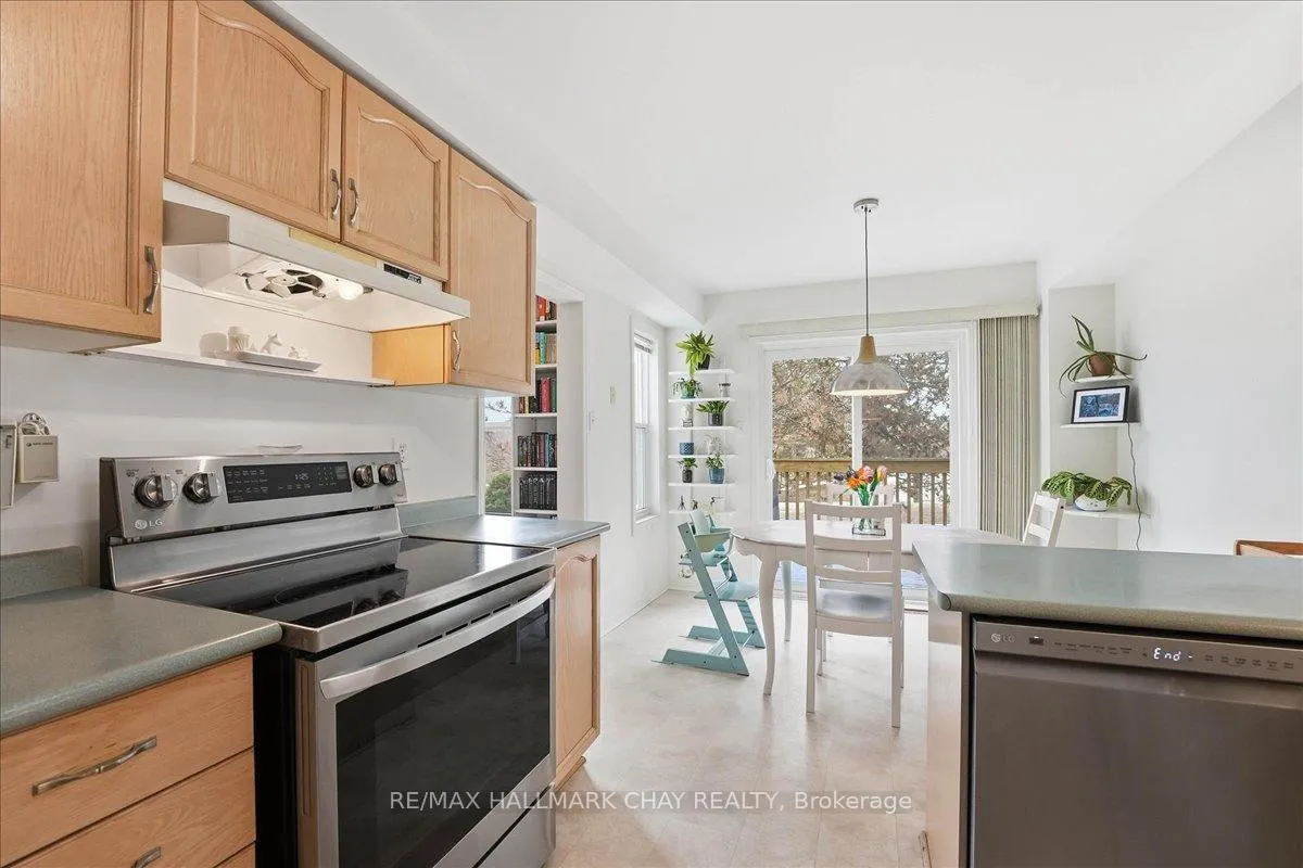 Photo 14 of Unit 26, 120 D'ambrosio Drive, Barrie, Painswick North — HOMEH