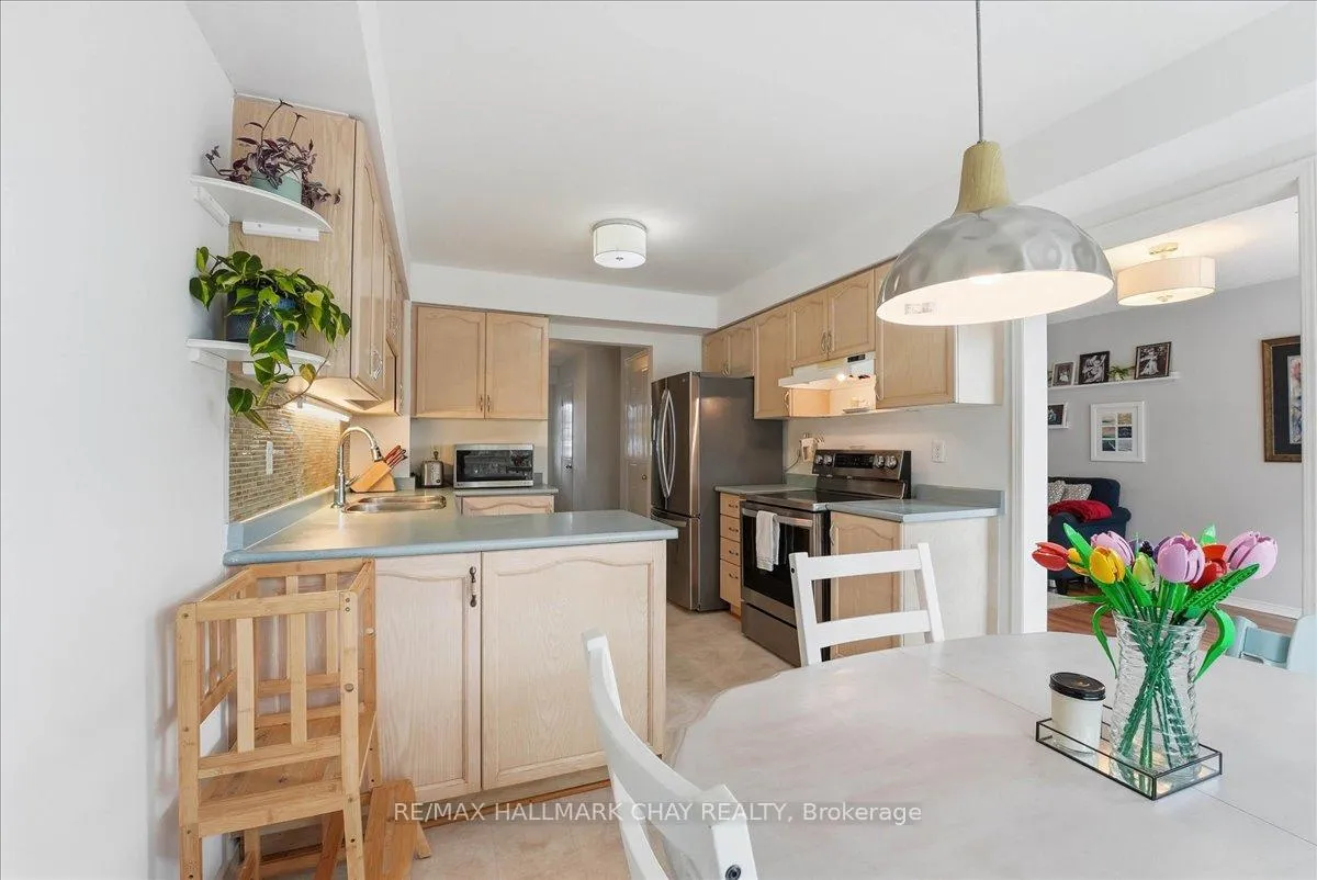 Photo 20 of Unit 26, 120 D'ambrosio Drive, Barrie, Painswick North — HOMEH