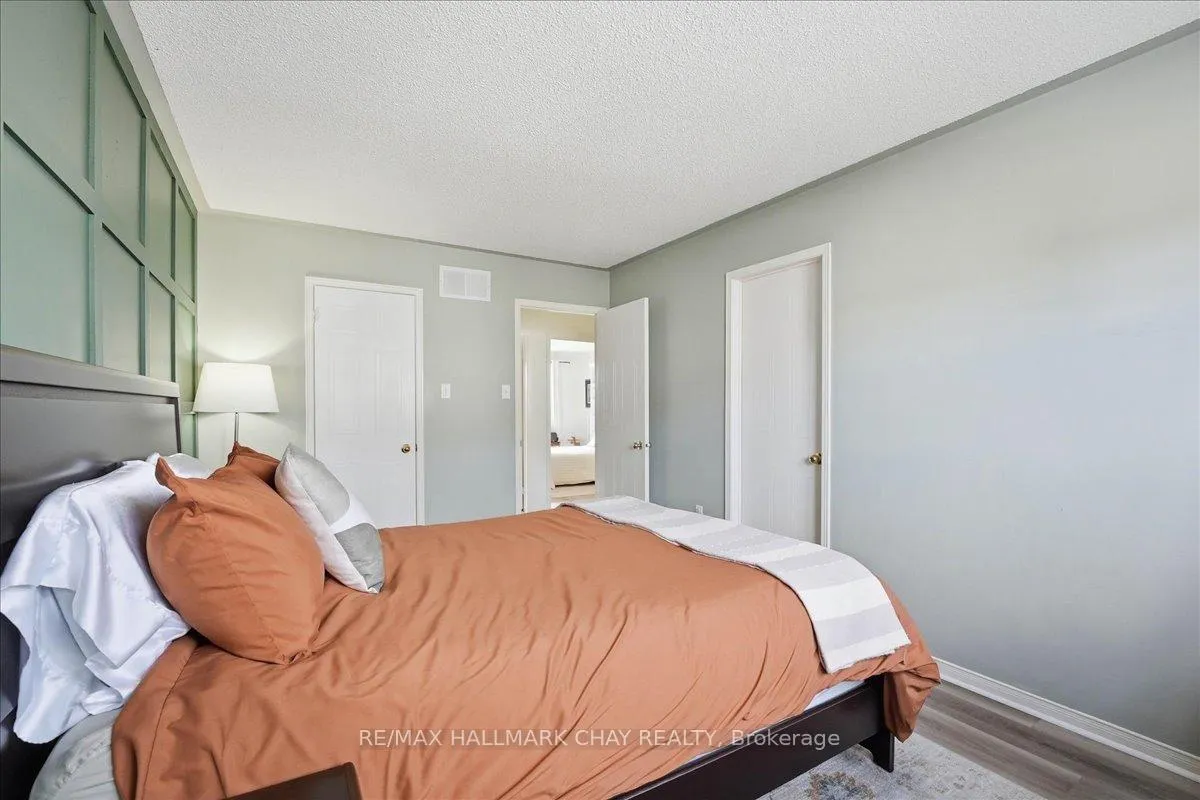 Photo 28 of Unit 26, 120 D'ambrosio Drive, Barrie, Painswick North — HOMEH