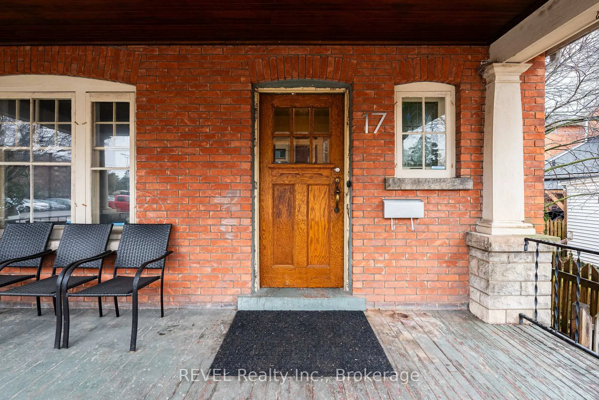 Photo 2 of 17 Beecher Street, St. Catharines, Downtown — HOMEH