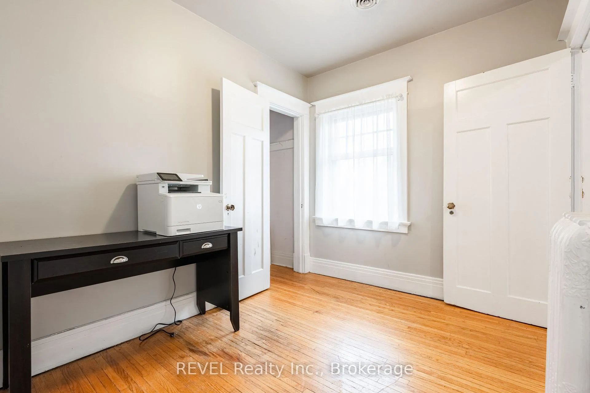 Photo 23 of 17 Beecher Street, St. Catharines, Downtown — HOMEH