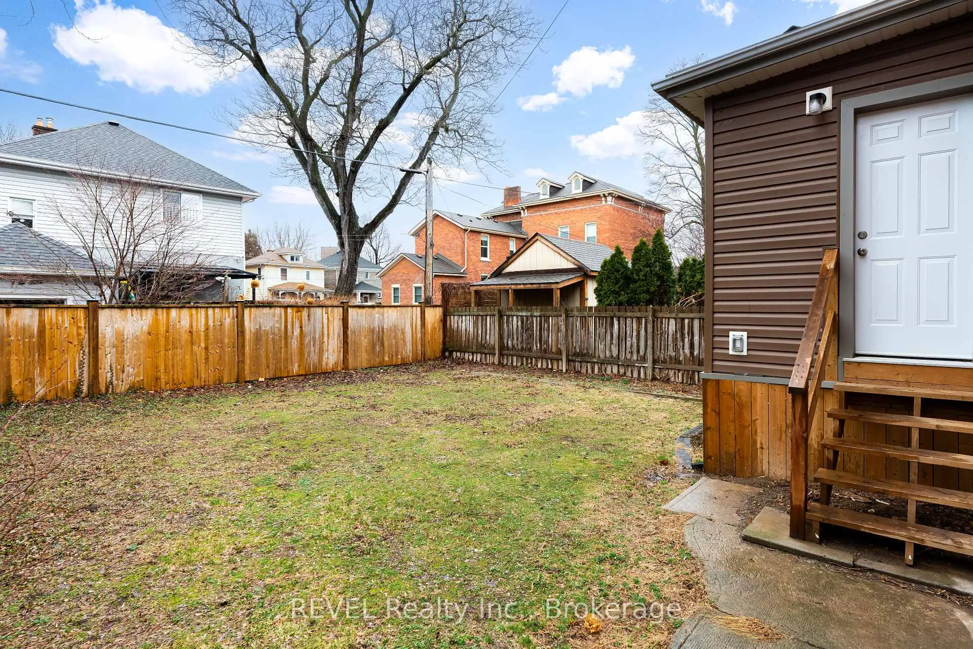 Photo 34 of 17 Beecher Street, St. Catharines, Downtown — HOMEH
