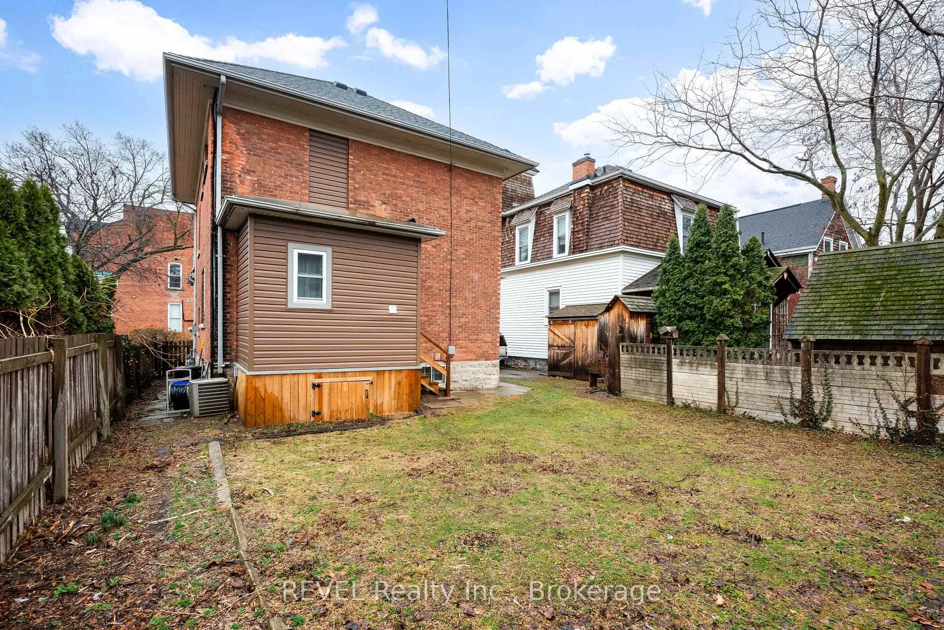 Photo 37 of 17 Beecher Street, St. Catharines, Downtown — HOMEH