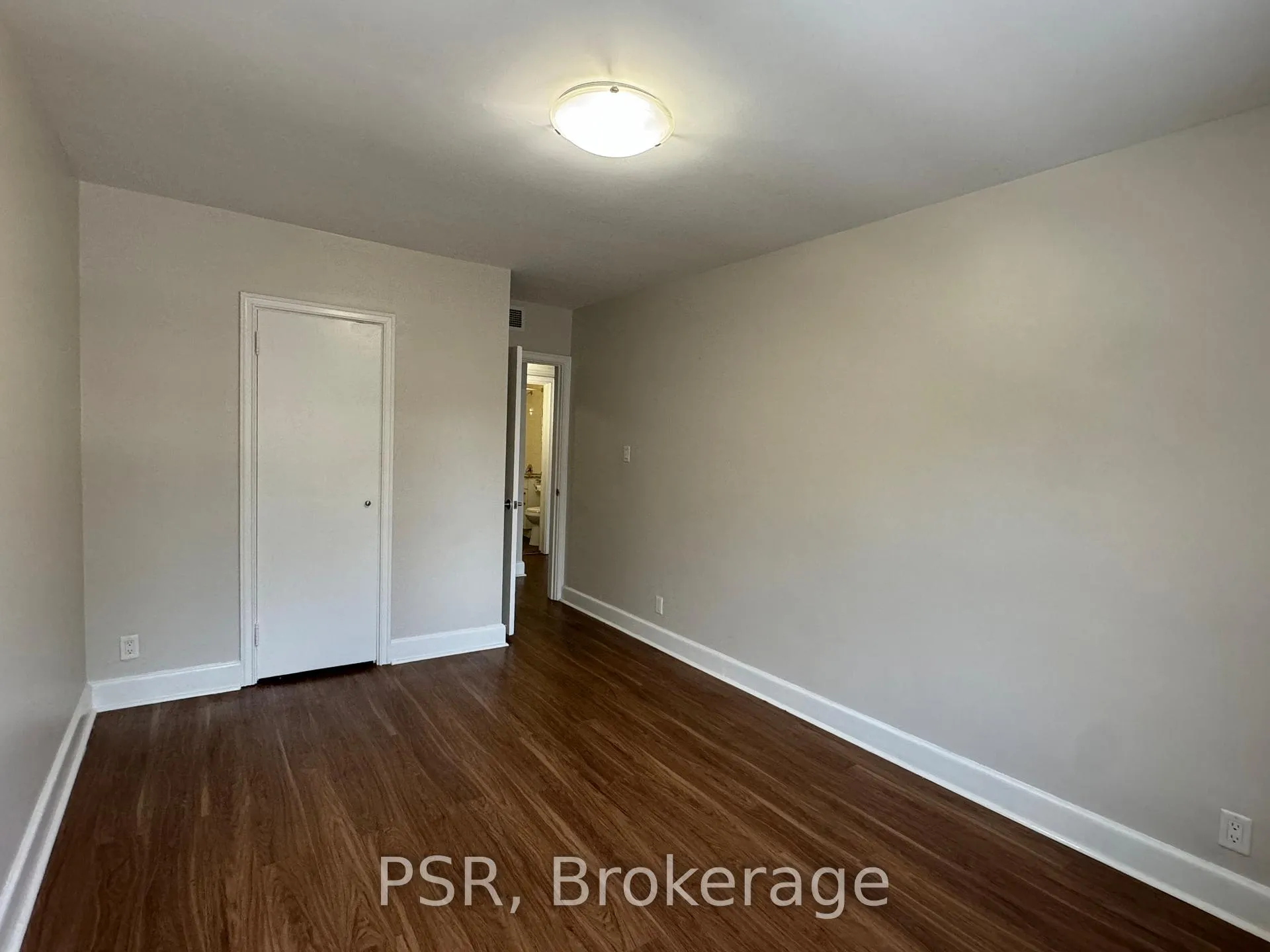 Photo 8 of Unit U03, 1351 Bayview Avenue, Toronto, Leaside — HOMEH