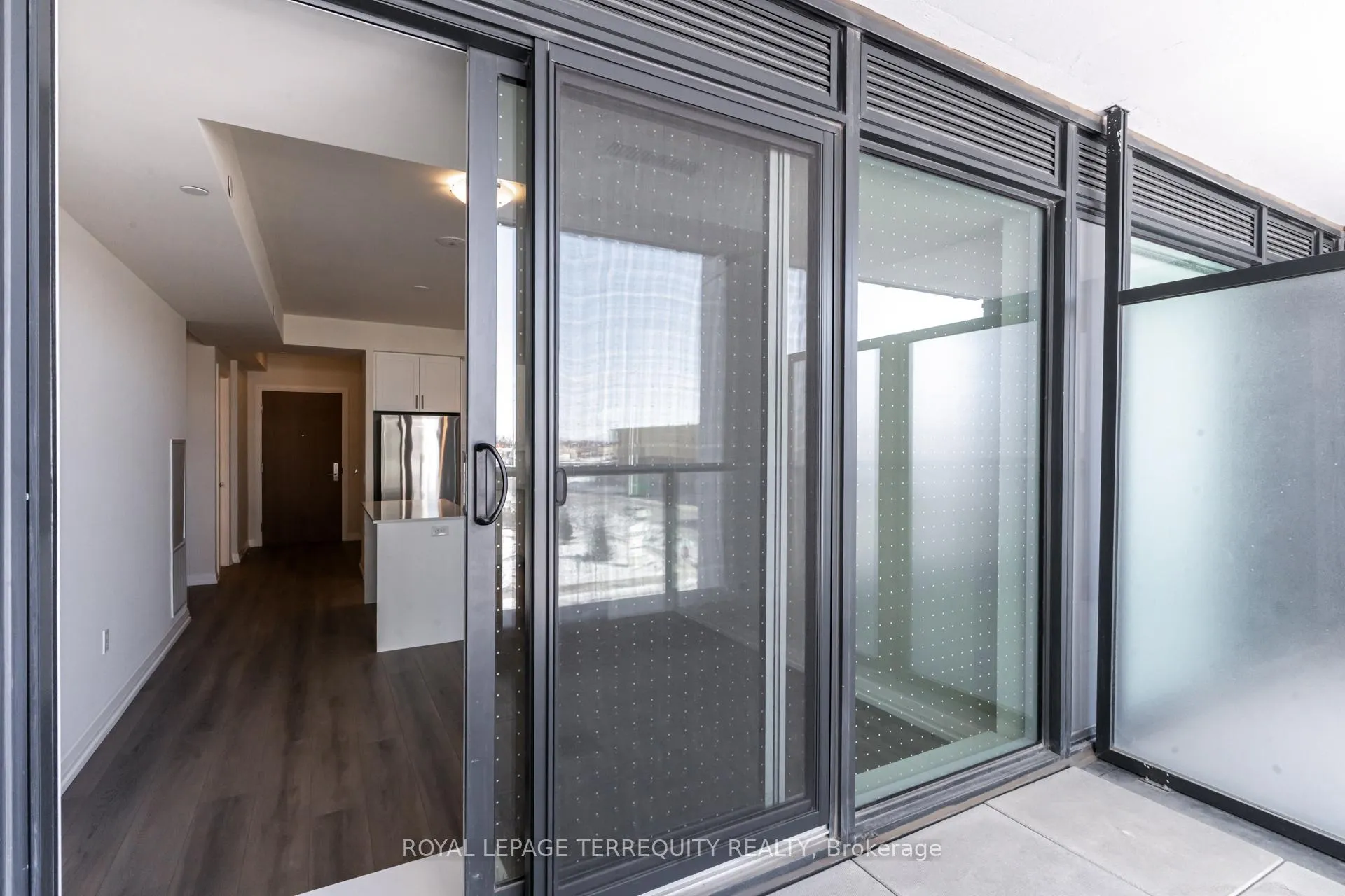 Photo 16 of Unit 215, 27 Korda Gate, Vaughan, Concord — HOMEH