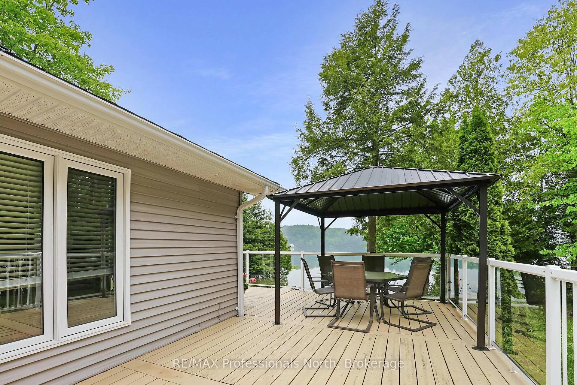 Photo 12 of 1093 Comak Crescent, Algonquin Highlands, Sherborne — HOMEH